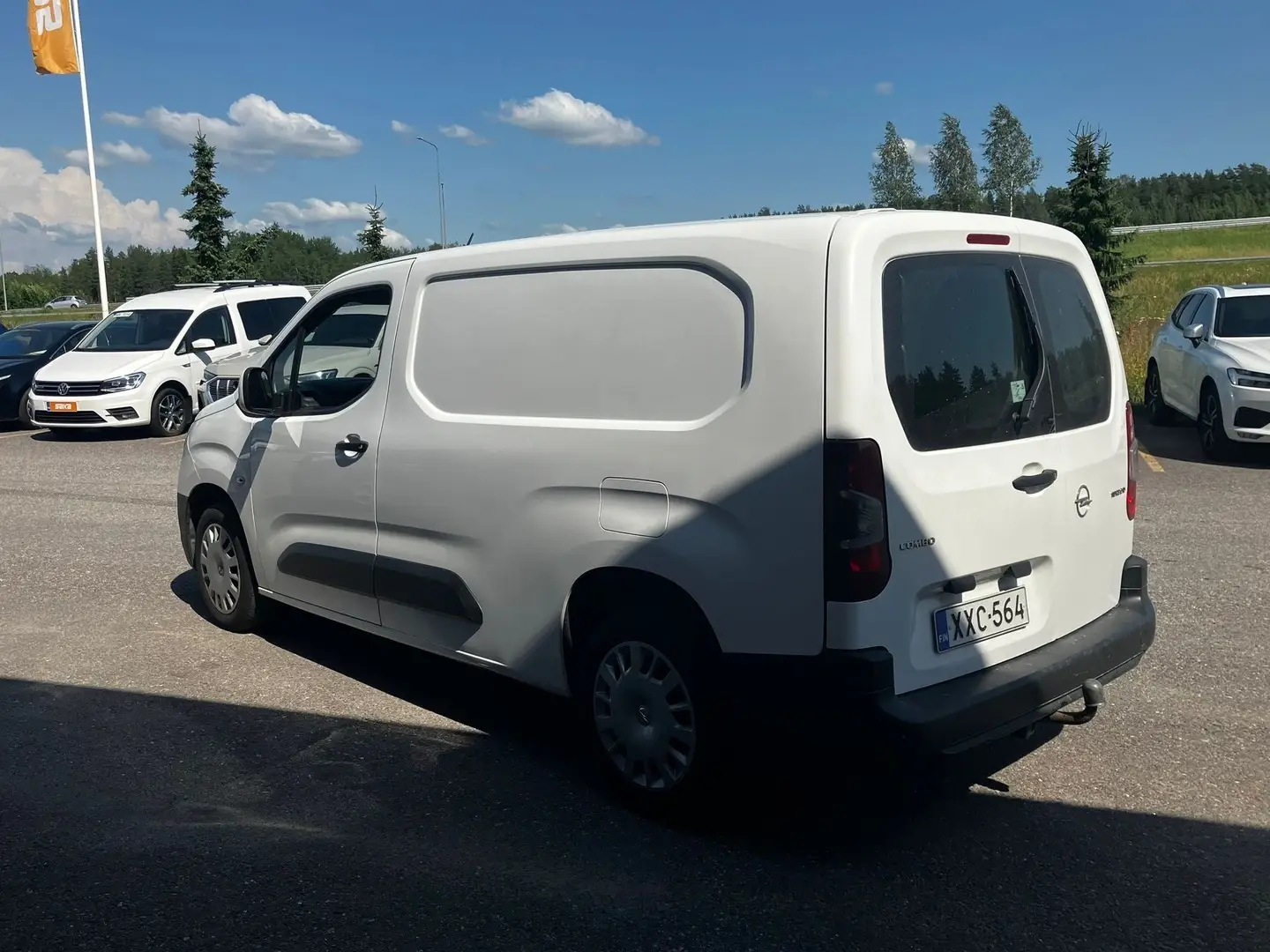Car Image - 77NF9YzJmH7ie6a3iKVSIh
