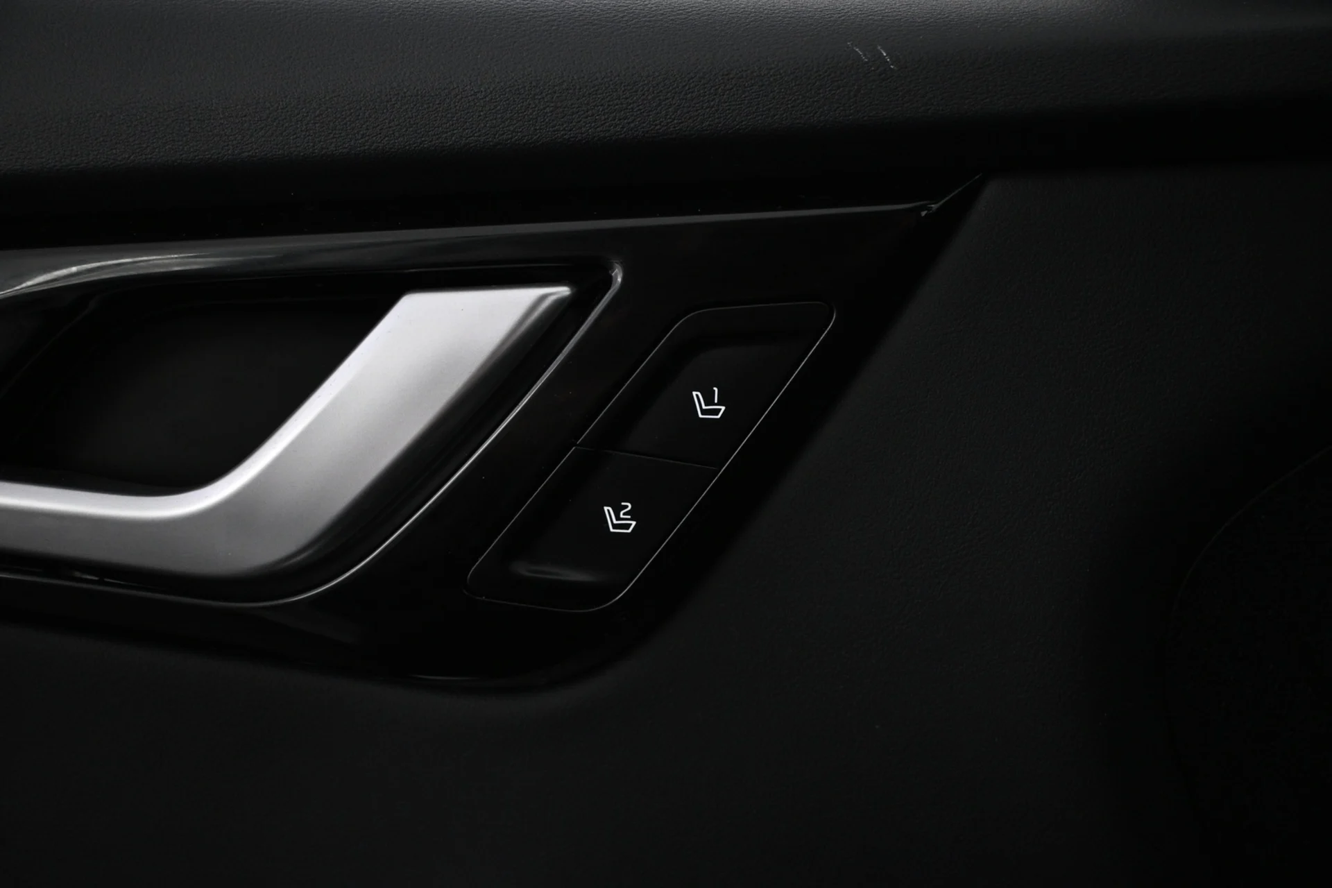 Car Image - 4qvOgHZ4zMZykbCQTvn3z4