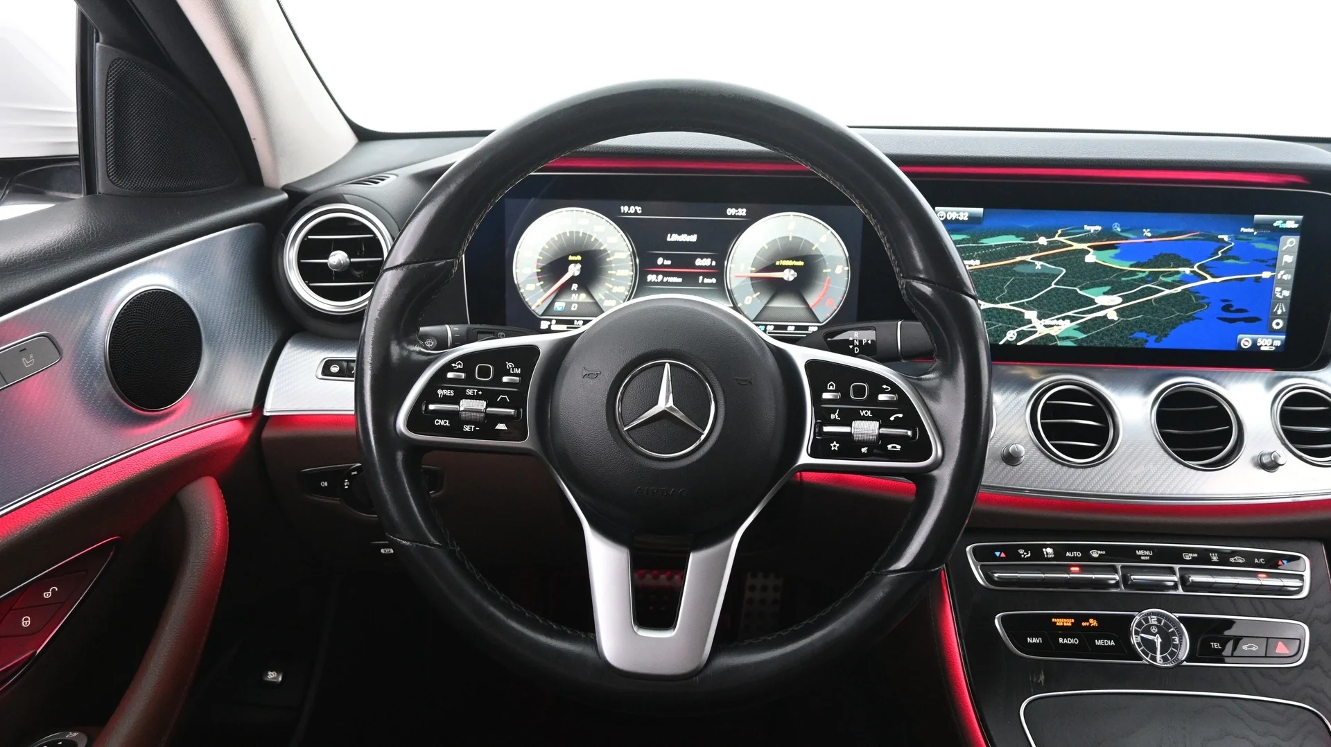 Car Image - 35rkjf8EFKFg0y8RNgNXpC