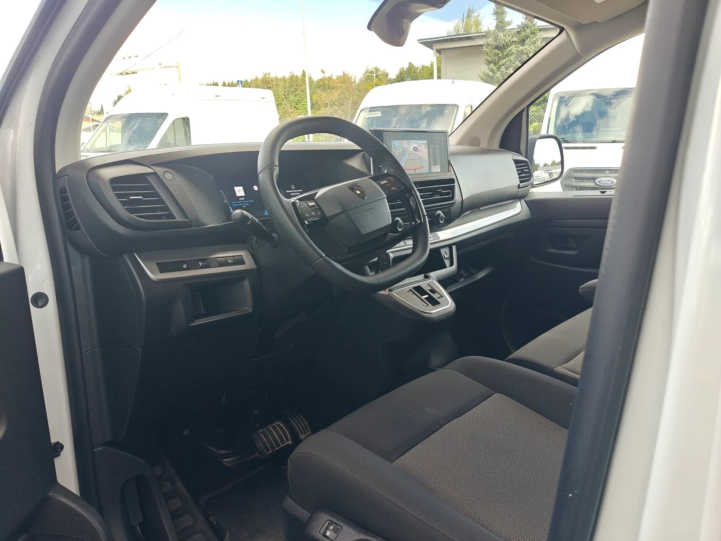 Car Image - 4dmF5plra6Wa7nnhuR3ApI