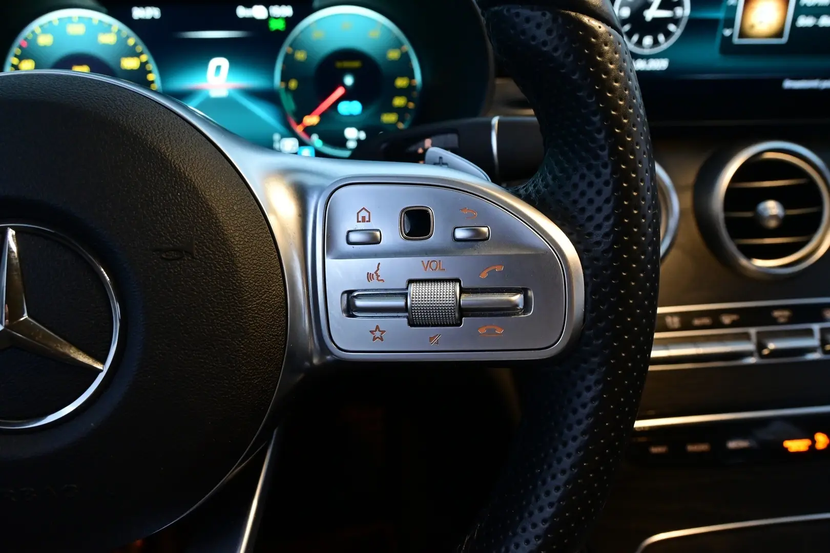 Car Image - 259VqKIaqhEtlIS3okf5QN