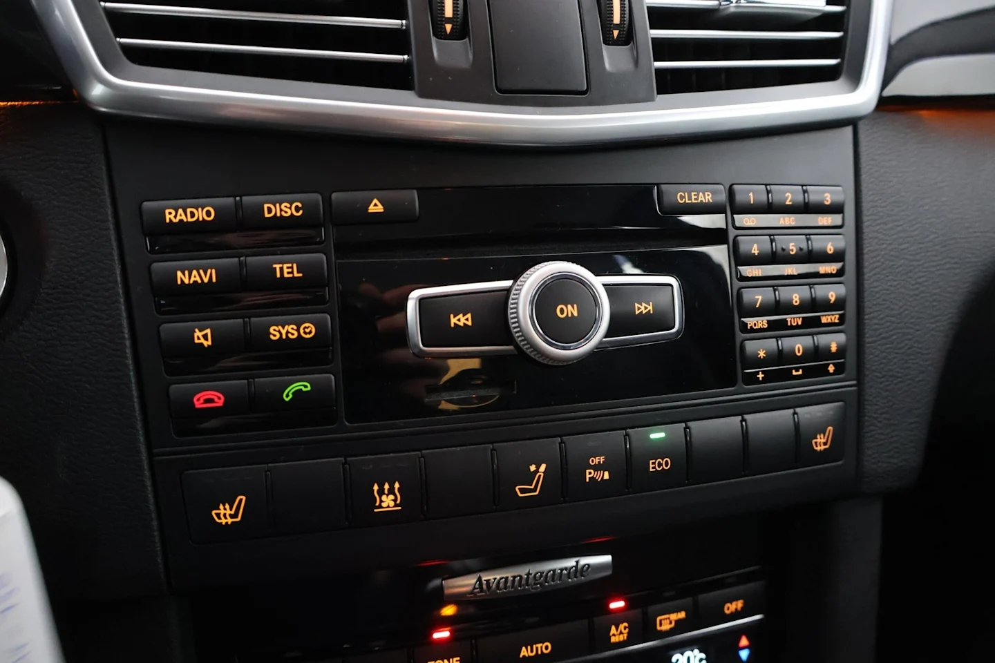 Car Image - 5M5KzdrU7aPhcvEv6EBpM8