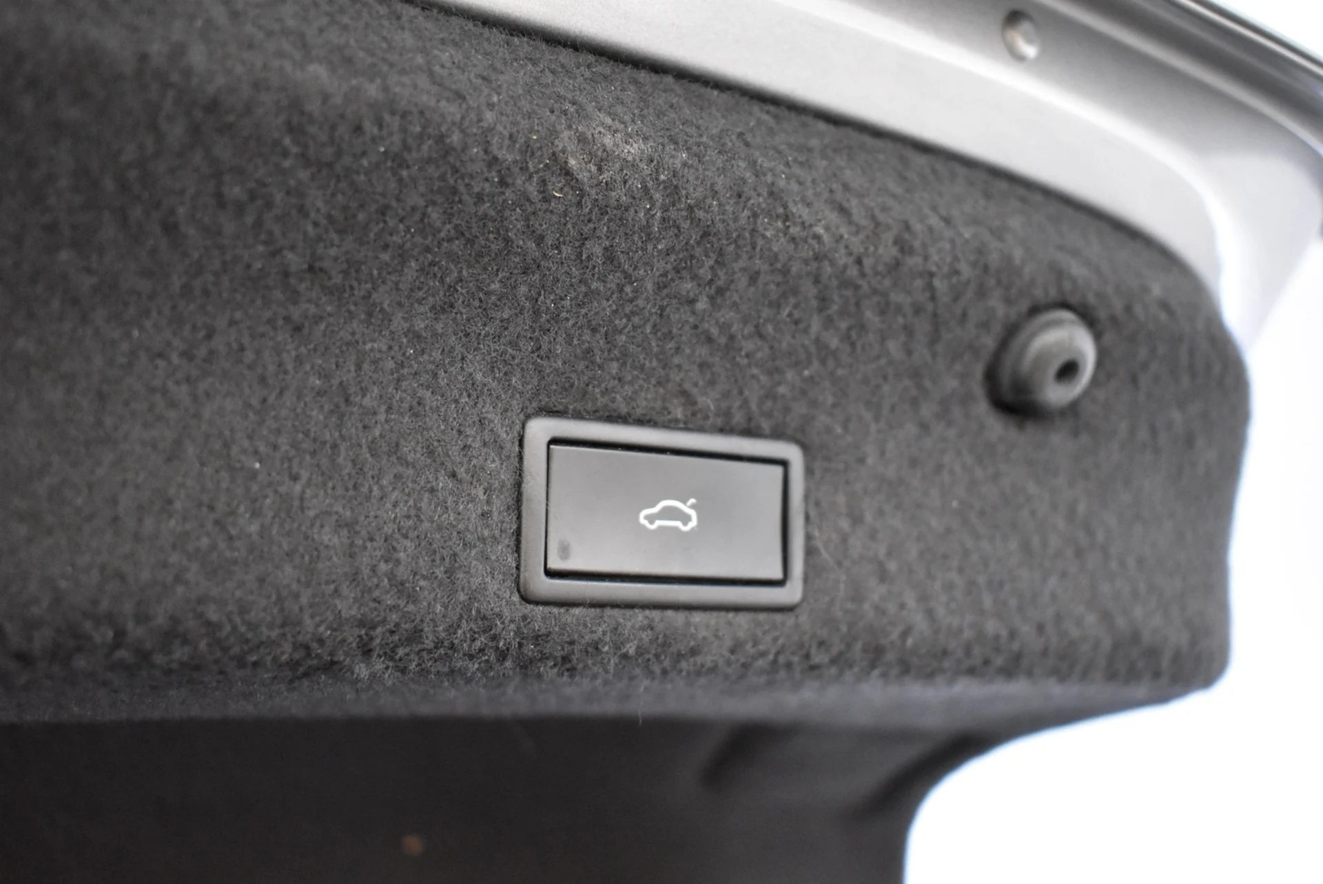 Car Image - 2XKjqyPWa2j7O0RVRsiUr1