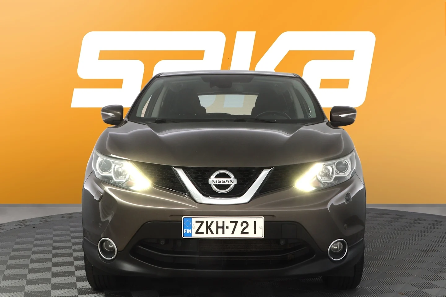Car Image - 7l2MUxzMMZWmWiRGr6okj6