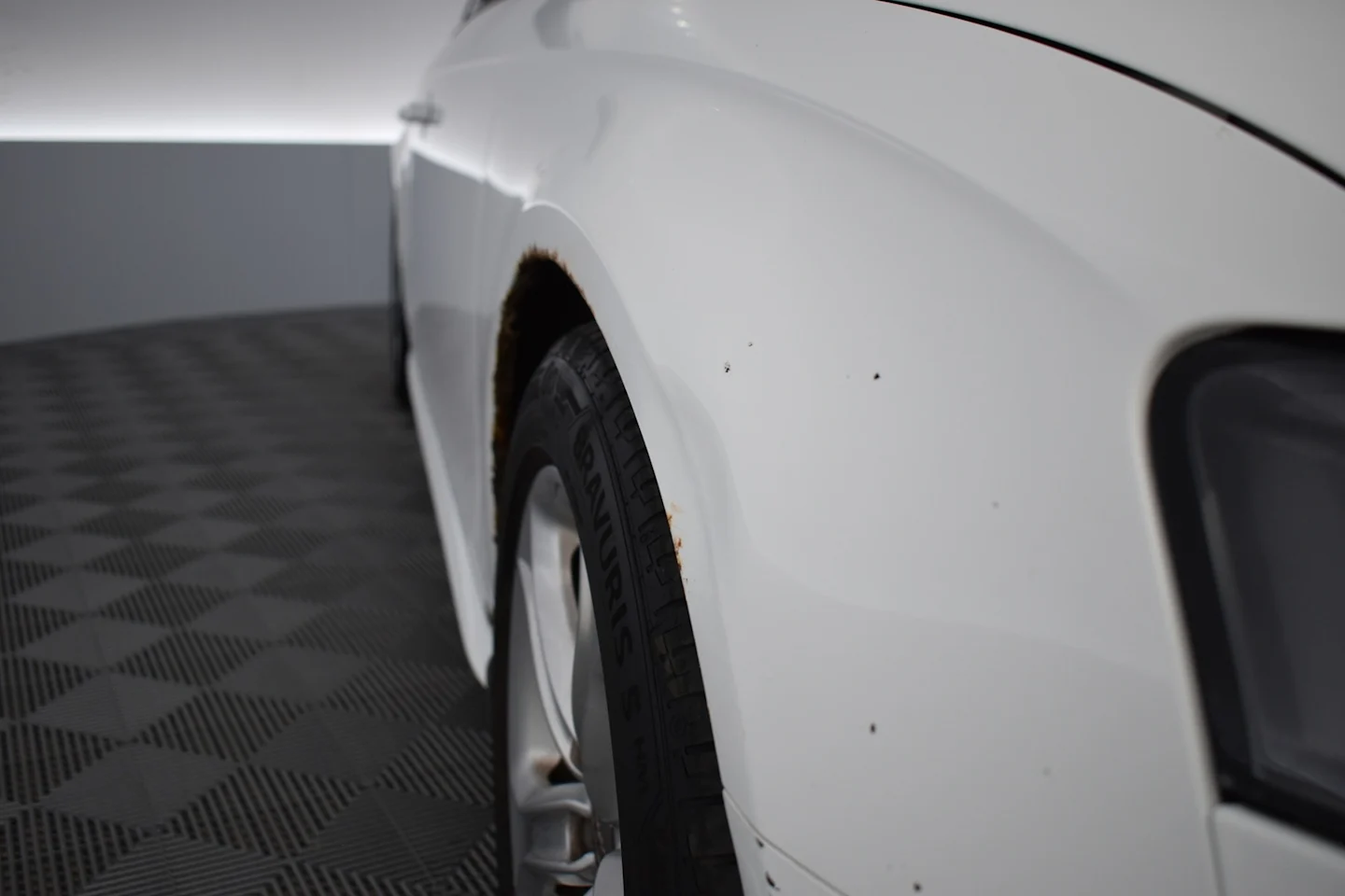Car Image - 46MTer3wjm3bRlfZykP4hN