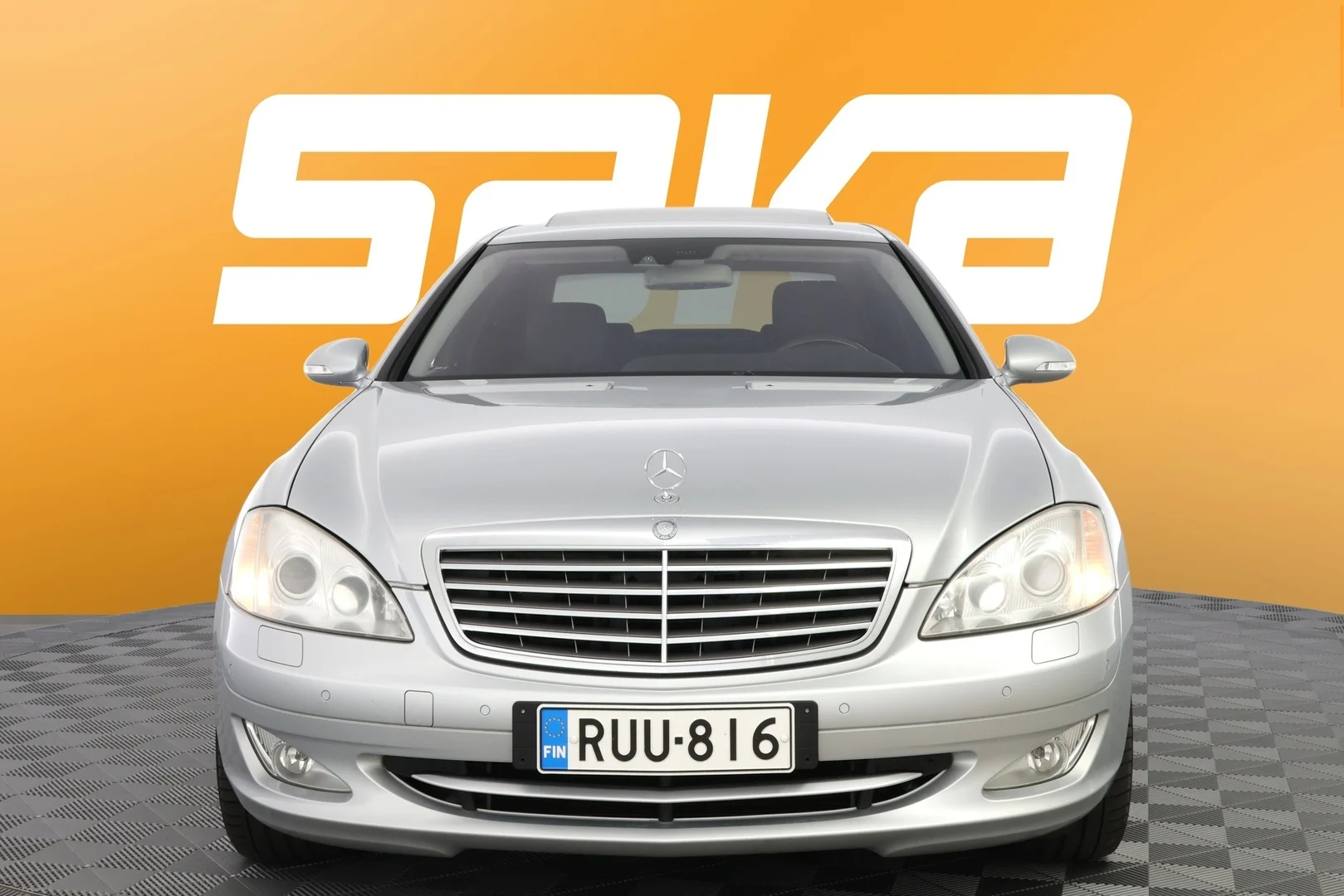 Car Image - 7tEewDUunmshCVIjZRu5lO