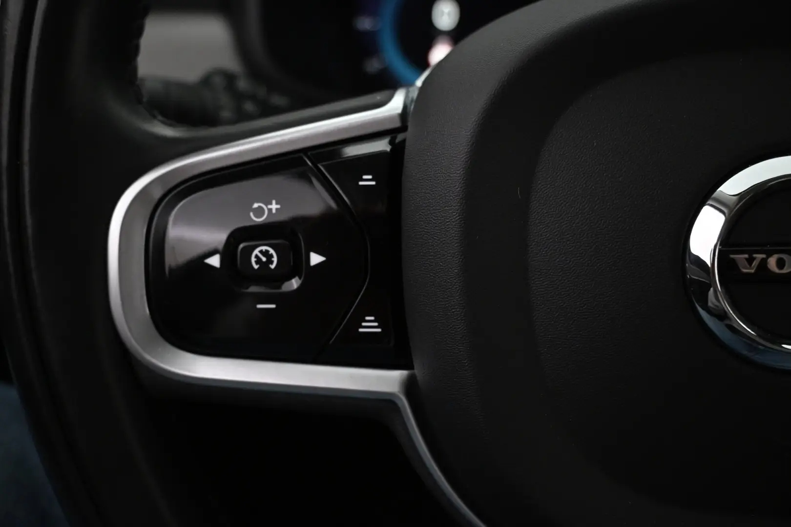 Car Image - 3WuJR9ac9XMyLSQXLePdTJ