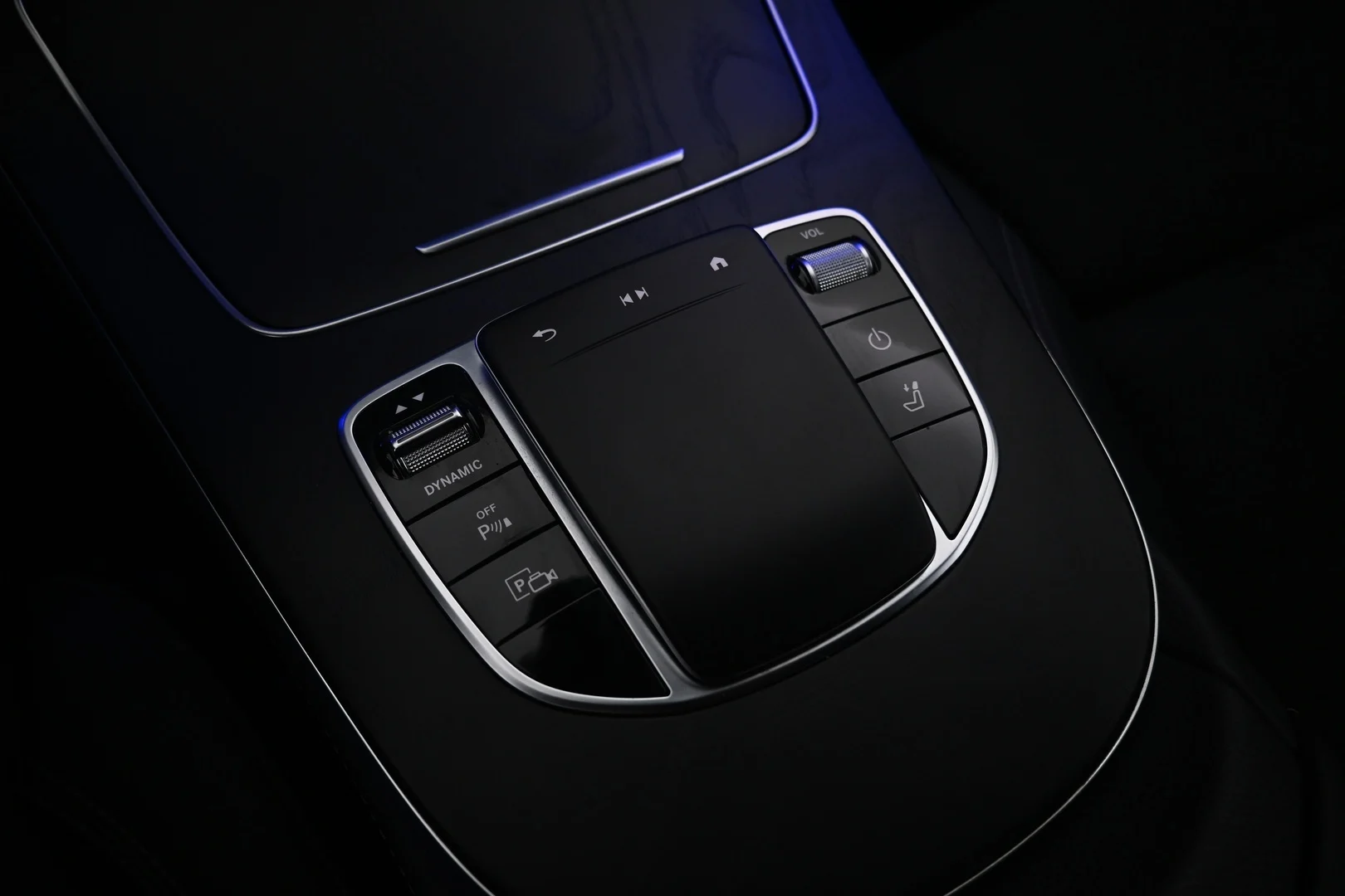 Car Image - 1Zfshb6GMeyatbch5xtbsX