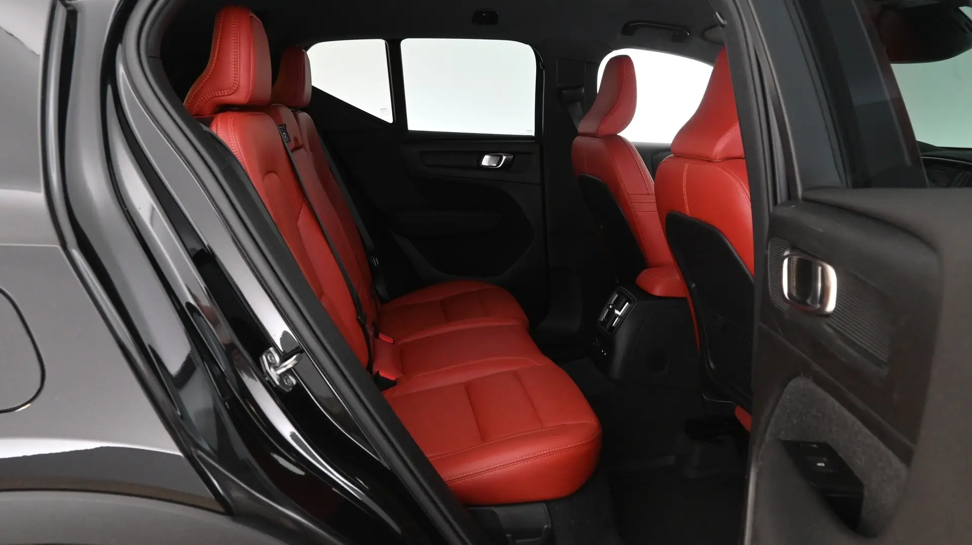 Car Image - 5Upcobp3uHYeCF2RucxW6Y