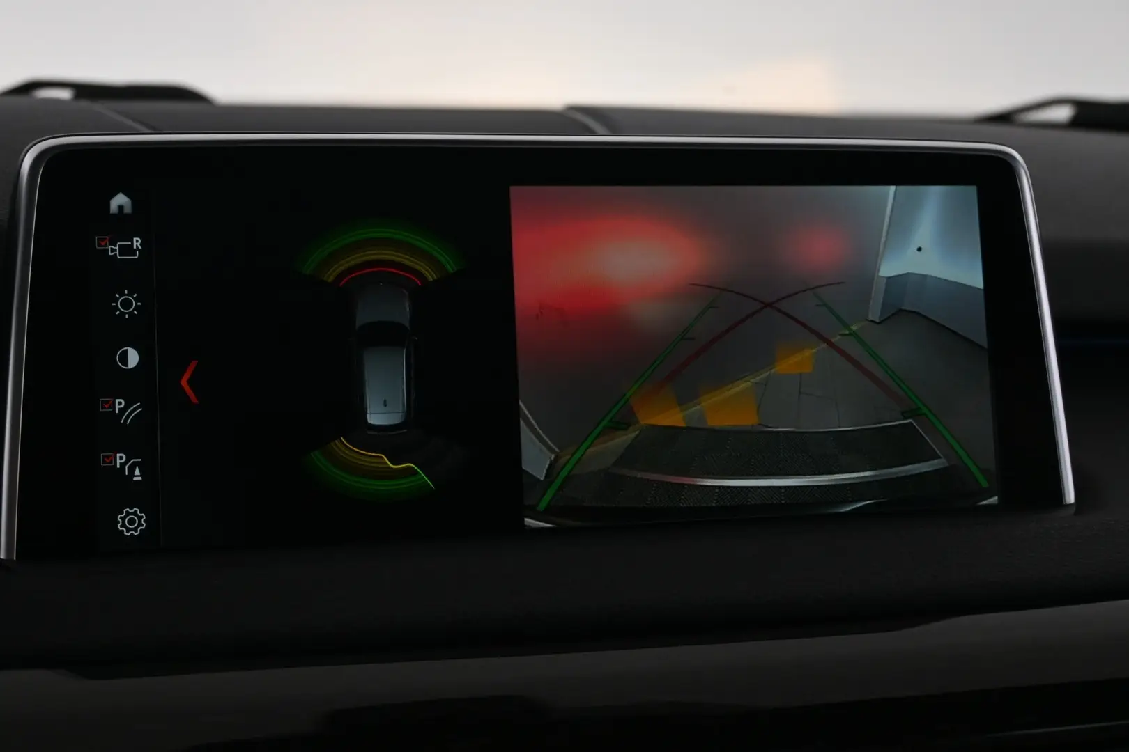 Car Image - YPvuYwIwcK2oAwe3yBqbM
