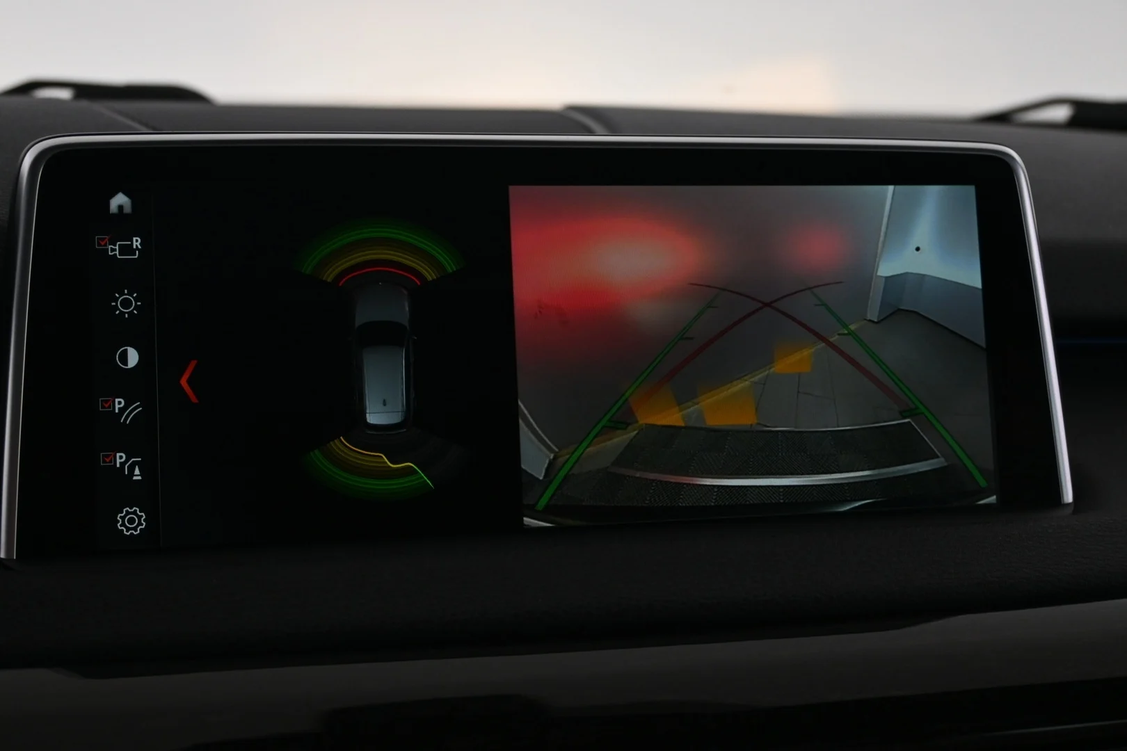 Car Image - YPvuYwIwcK2oAwe3yBqbM