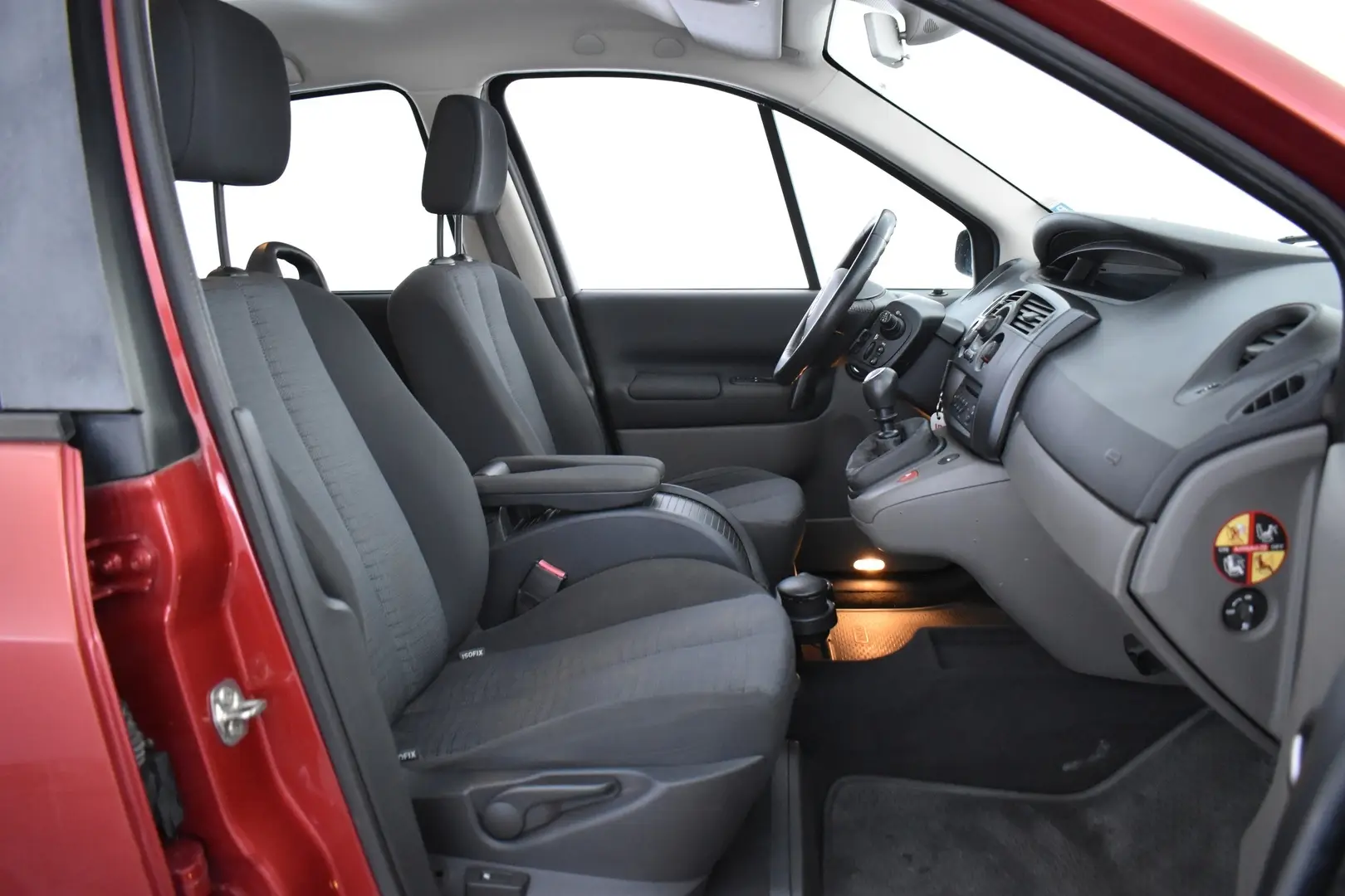 Car Image - 2G0dqayWAmOMeDtf9bNCxf