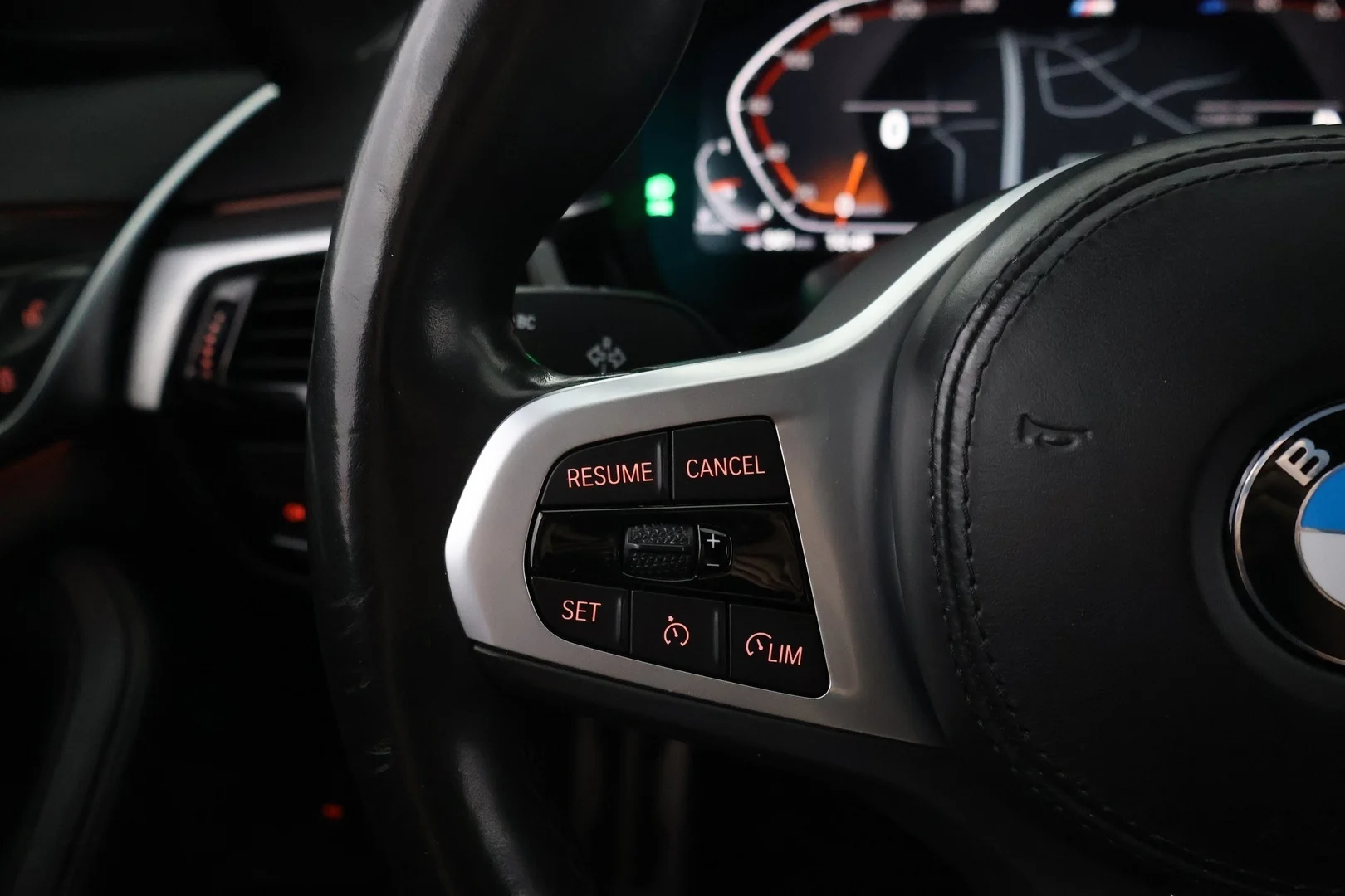 Car Image - 45wvZf5Z4Lr2syUms2CUD1