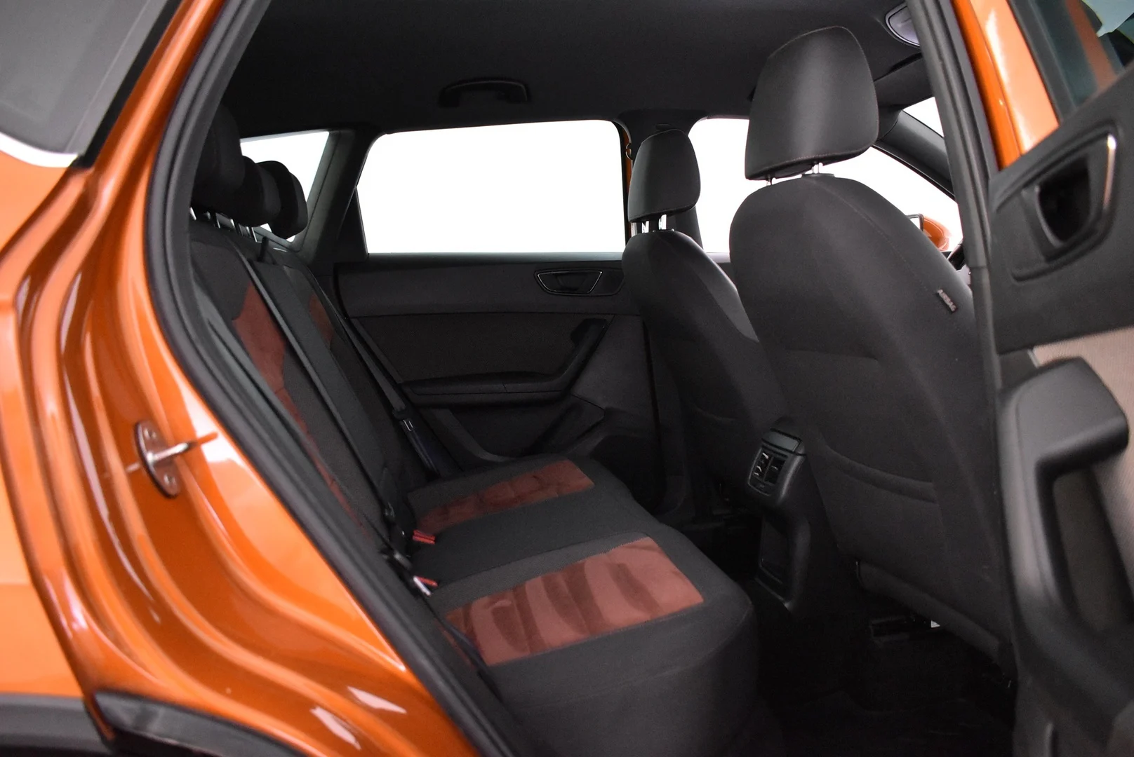 Car Image - vbmZdjA4lUKgtL0TQhzgw