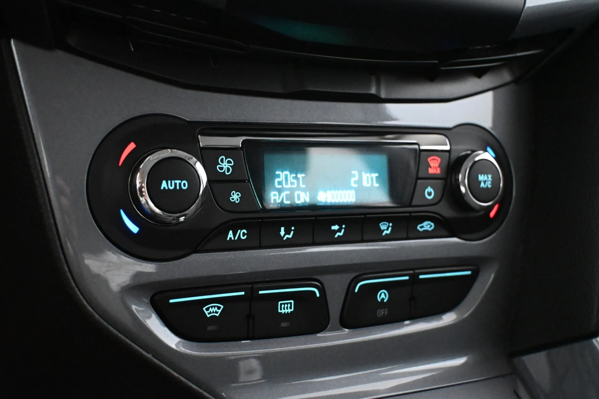 Car Image - 7FIs5vJzyNIuyUlOp5O89I