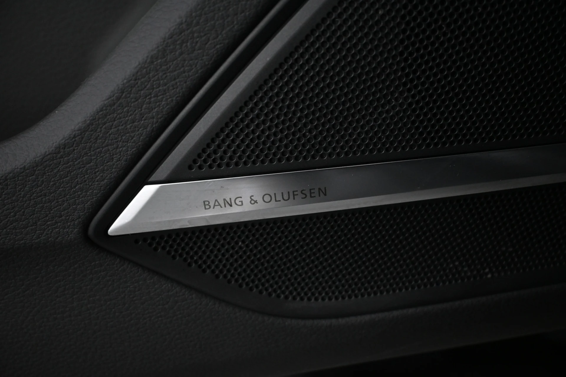 Car Image - 5yyDnLHbNeSdEFyc7pbLjM