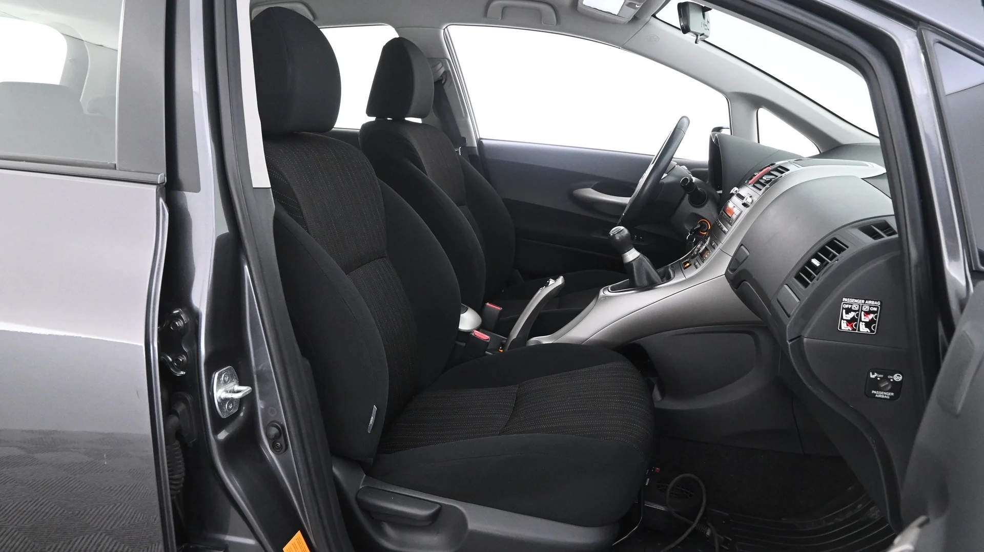 Car Image - 6VwwZHtFaVY6NQUsGcy0EO