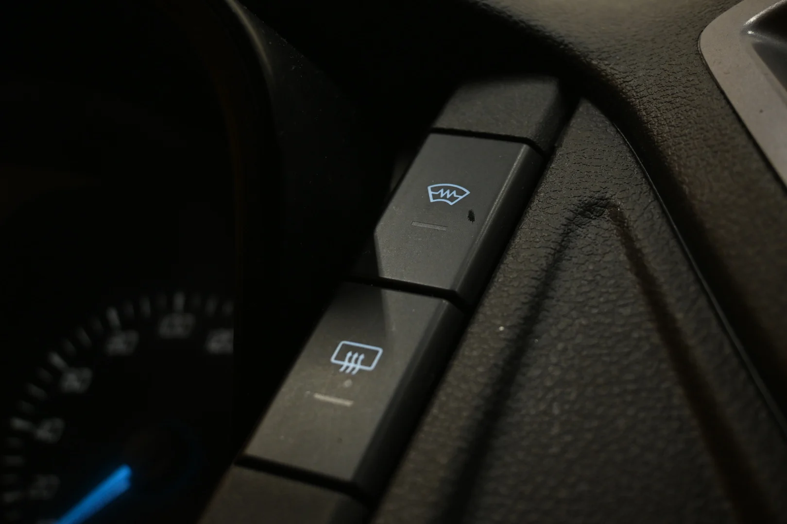 Car Image - LrZHy19HvA4av4QFpSvRo