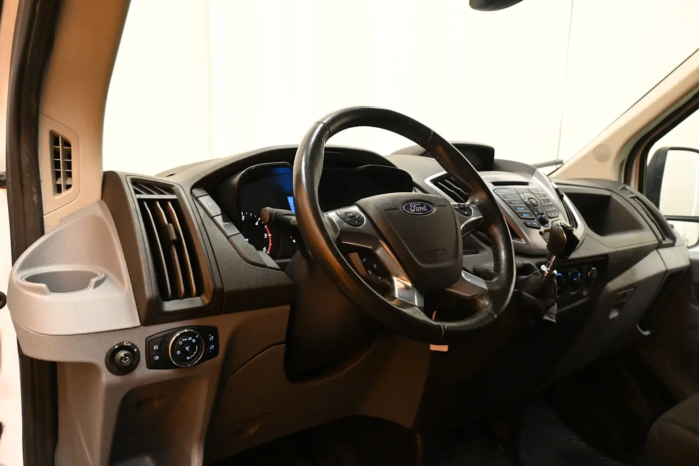 Car Image - F5h7l6V9IWuVzZnYklFFz