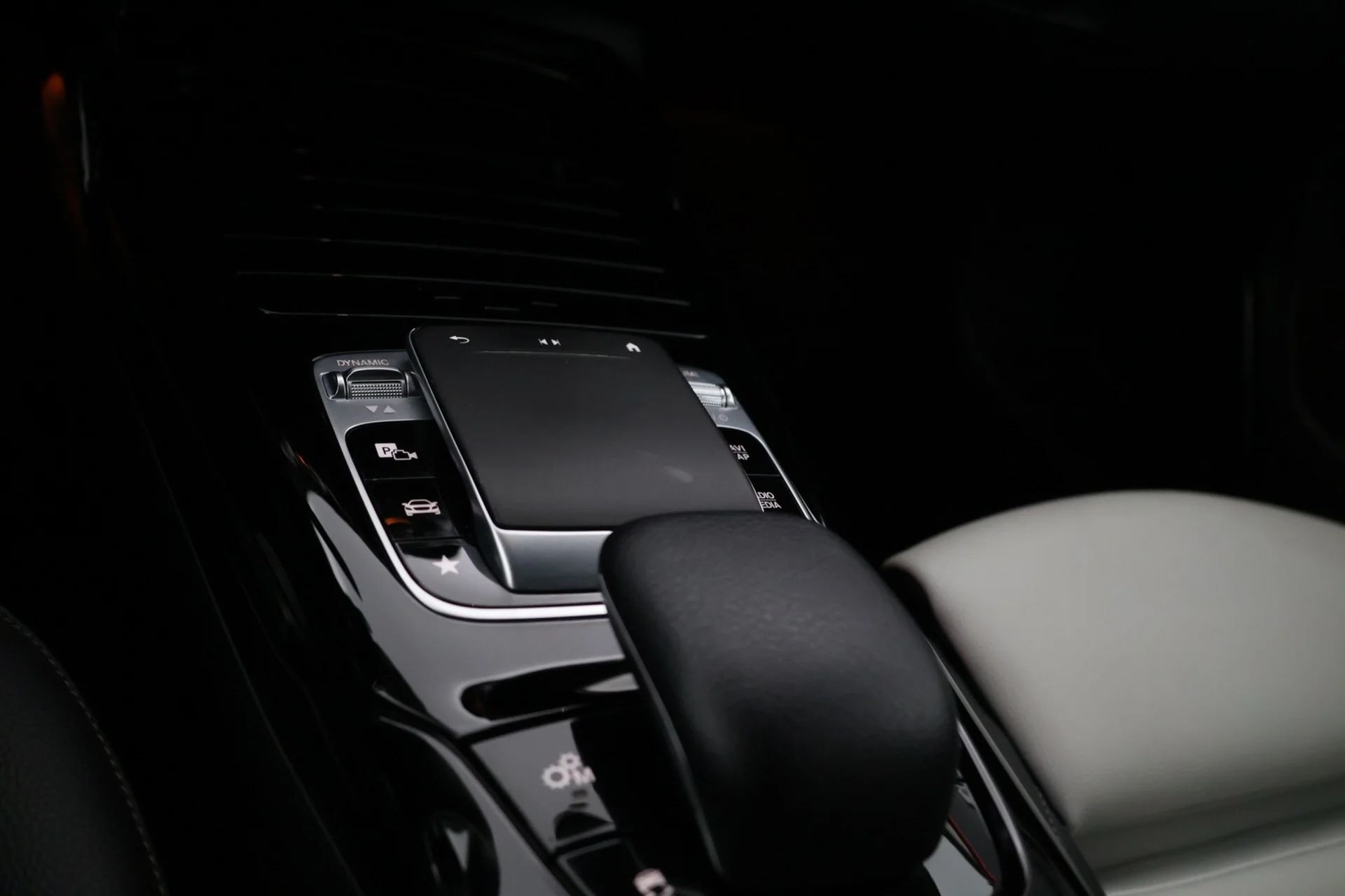 Car Image - 4t8BaXmADKK4dygrDnIgSL