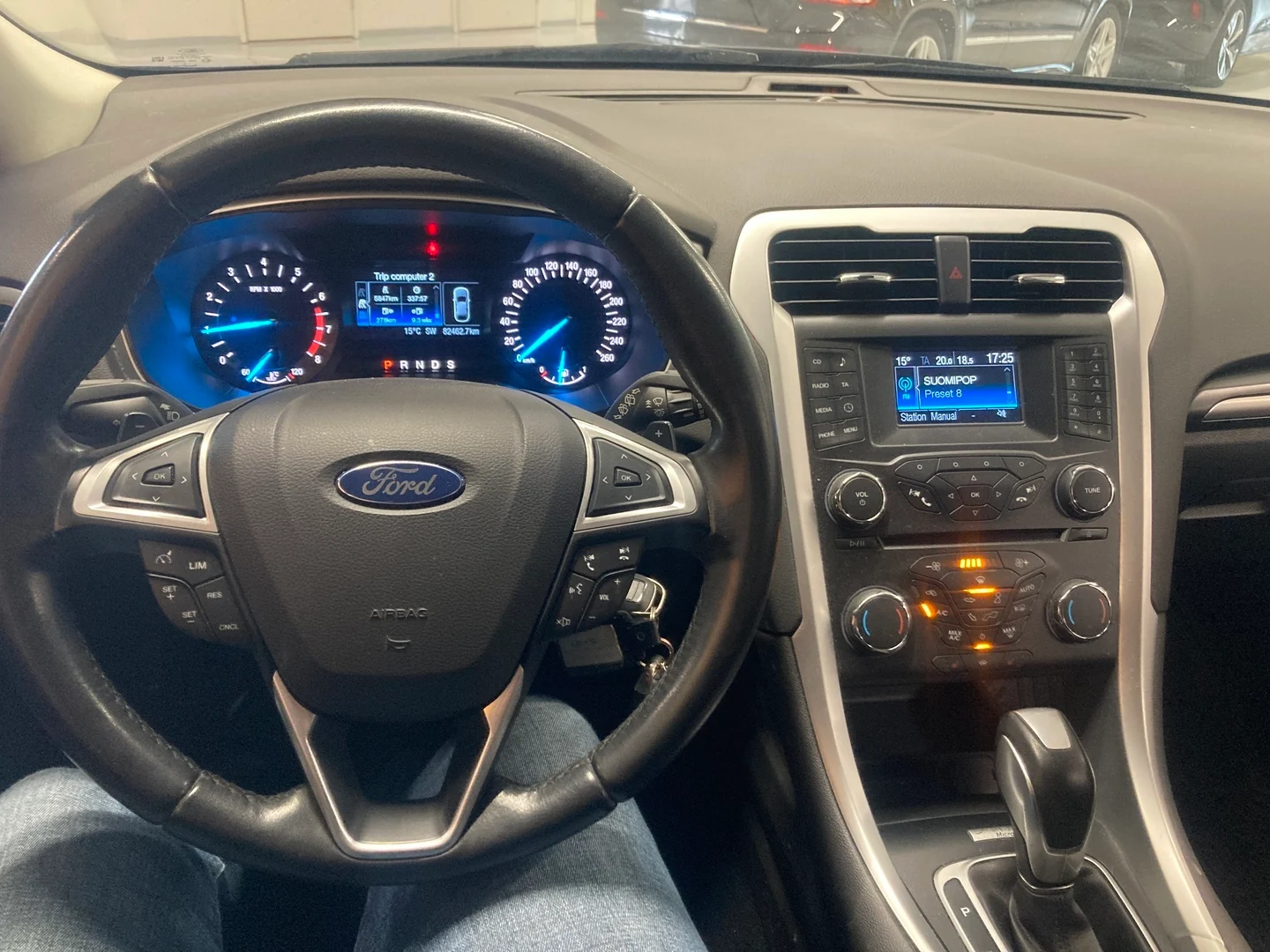 Car Image - 4ev4AzqfqHhWj8tVyoATfE