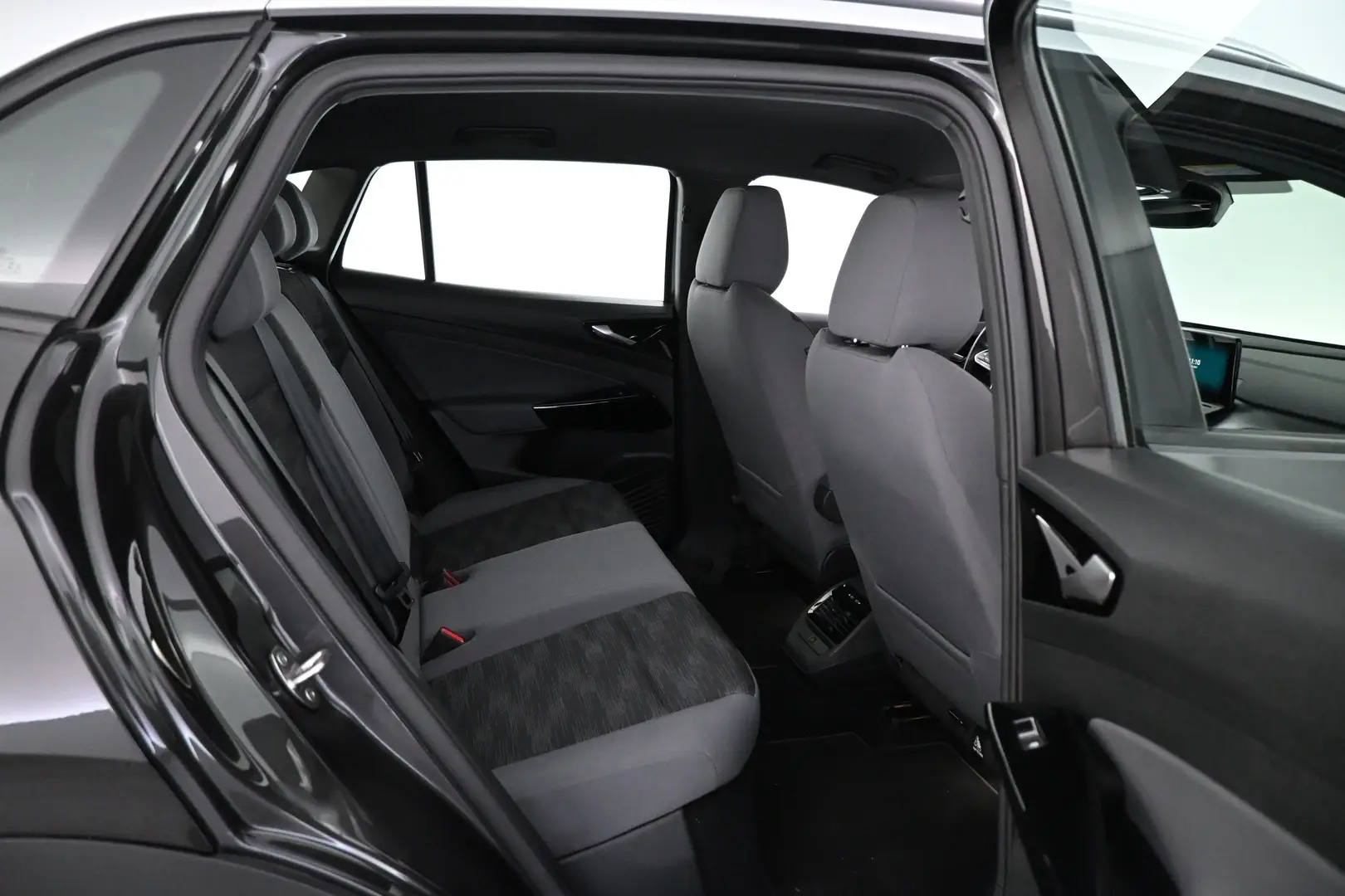 Car Image - IifRfHcYhJgsNF1g8aOOQ