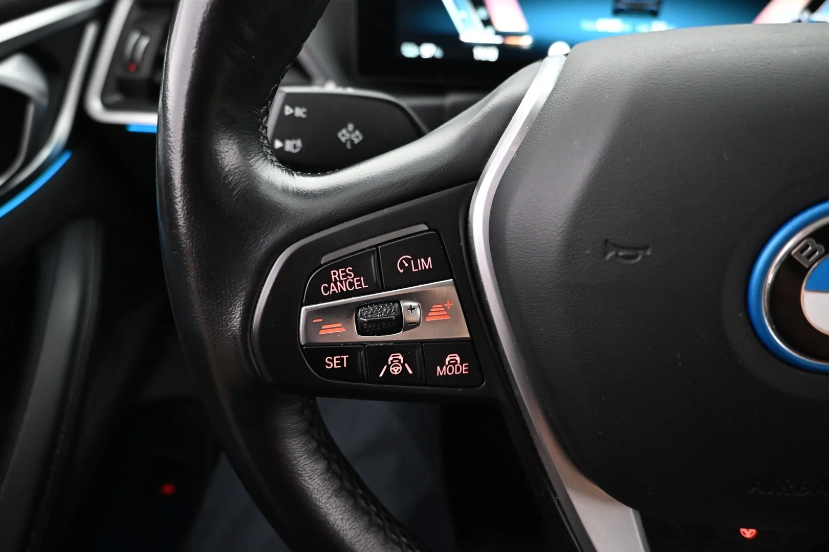 Car Image - 2OOonD5VSlJfaDOT5gRXG8
