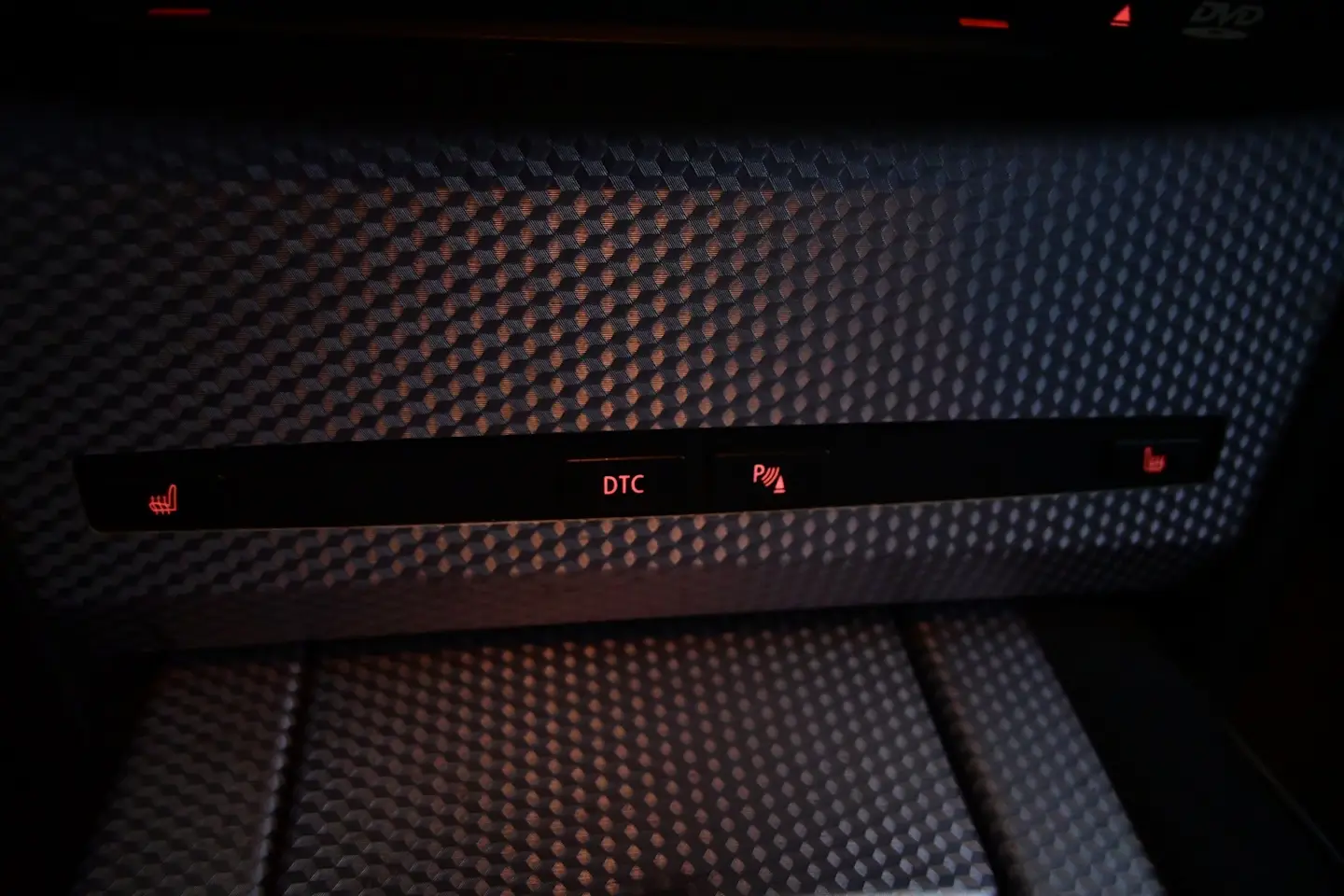 Car Image - 43CxlW2pxClDqSYtwl2olC