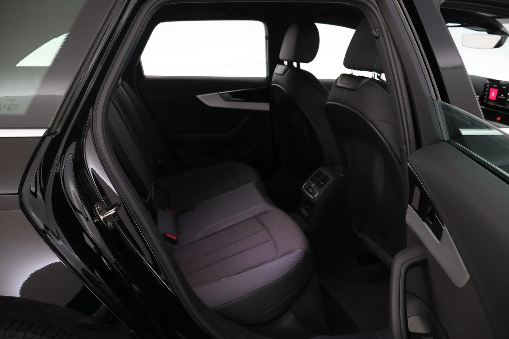 Car Image - 5agz1NQNAVNbrK7OIWNjzt