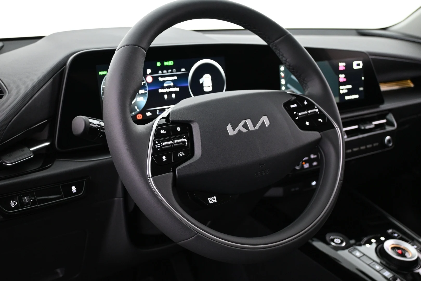 Car Image - 6zW62HgAj7PoEDQteq9hMe