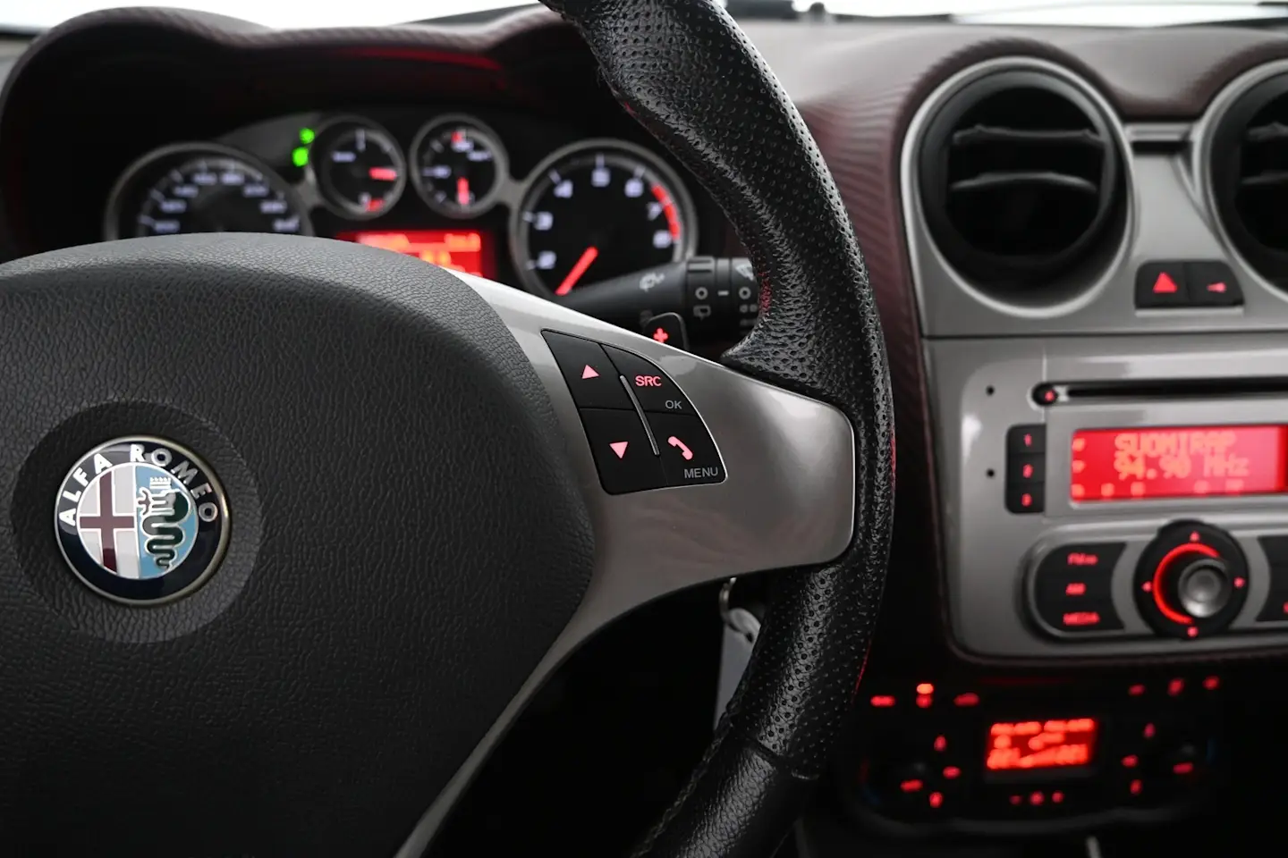 Car Image - 4ztJ1TsWhQTeVhsNm9kBkI