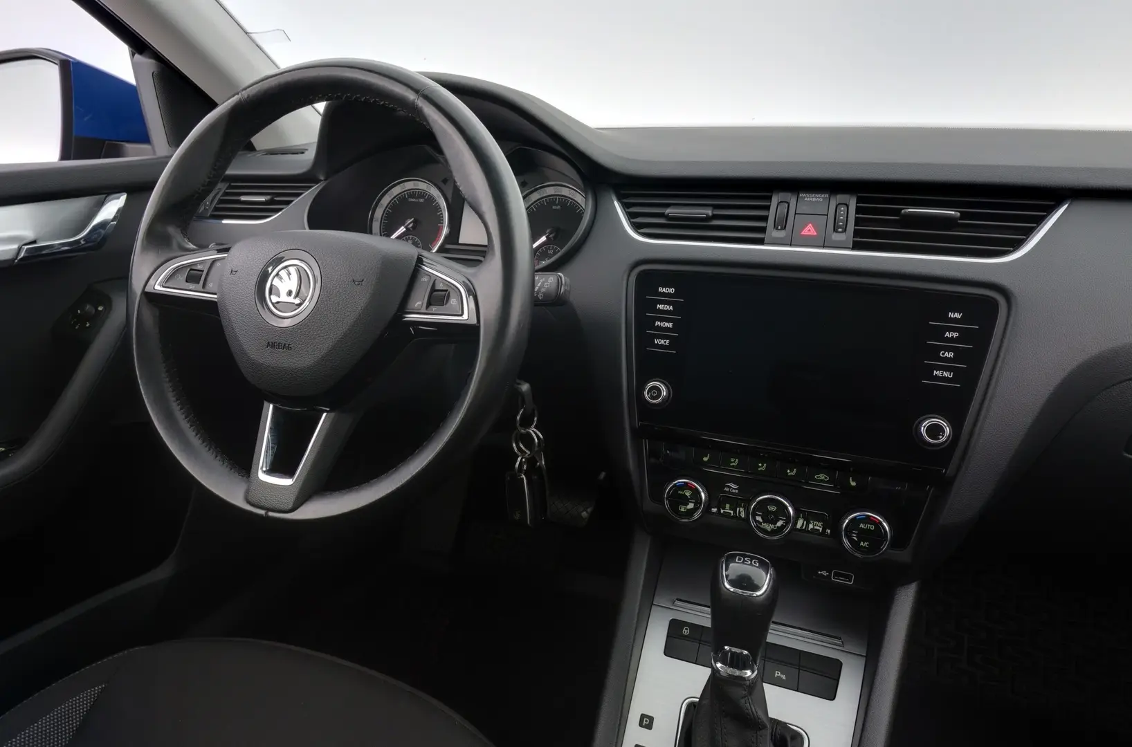 Car Image - 5dBLIZHo6QbP4jtaWq818E