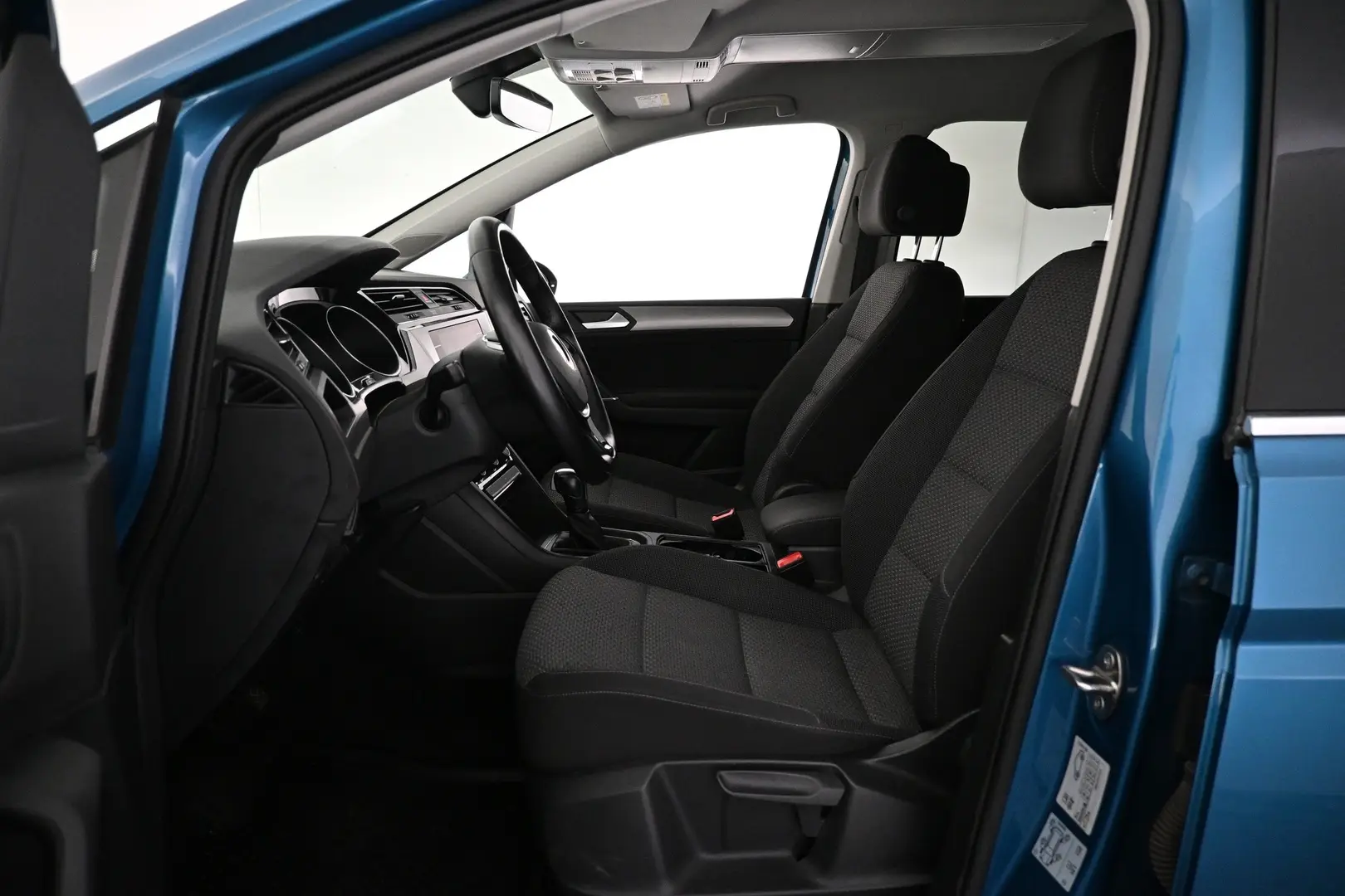 Car Image - 5EXCVIvs5k6tnkOcCeQuxj