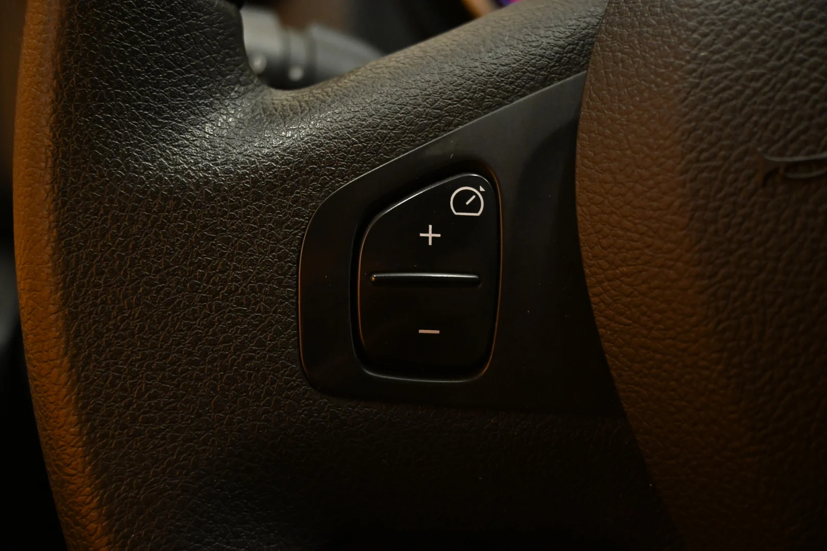 Car Image - 21BSkIY9iq2s4ng7hYKoZg