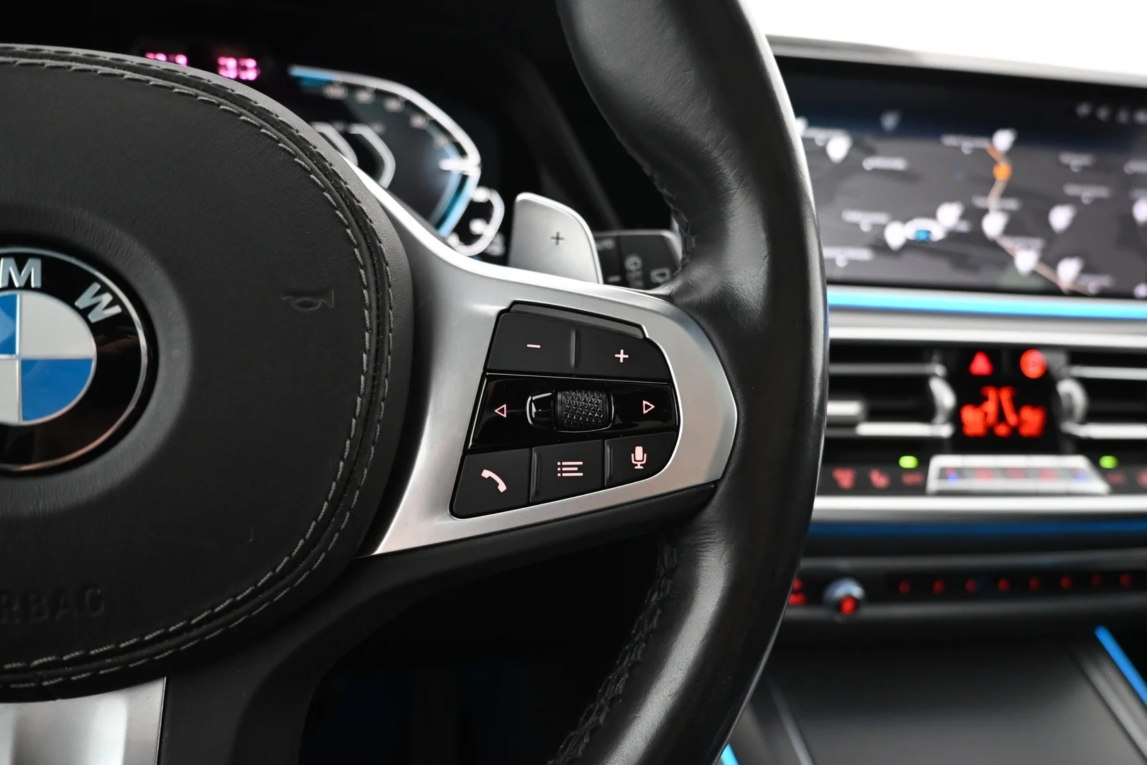 Car Image - 2TzZ6Kj2YakfY5zkCVyrWe