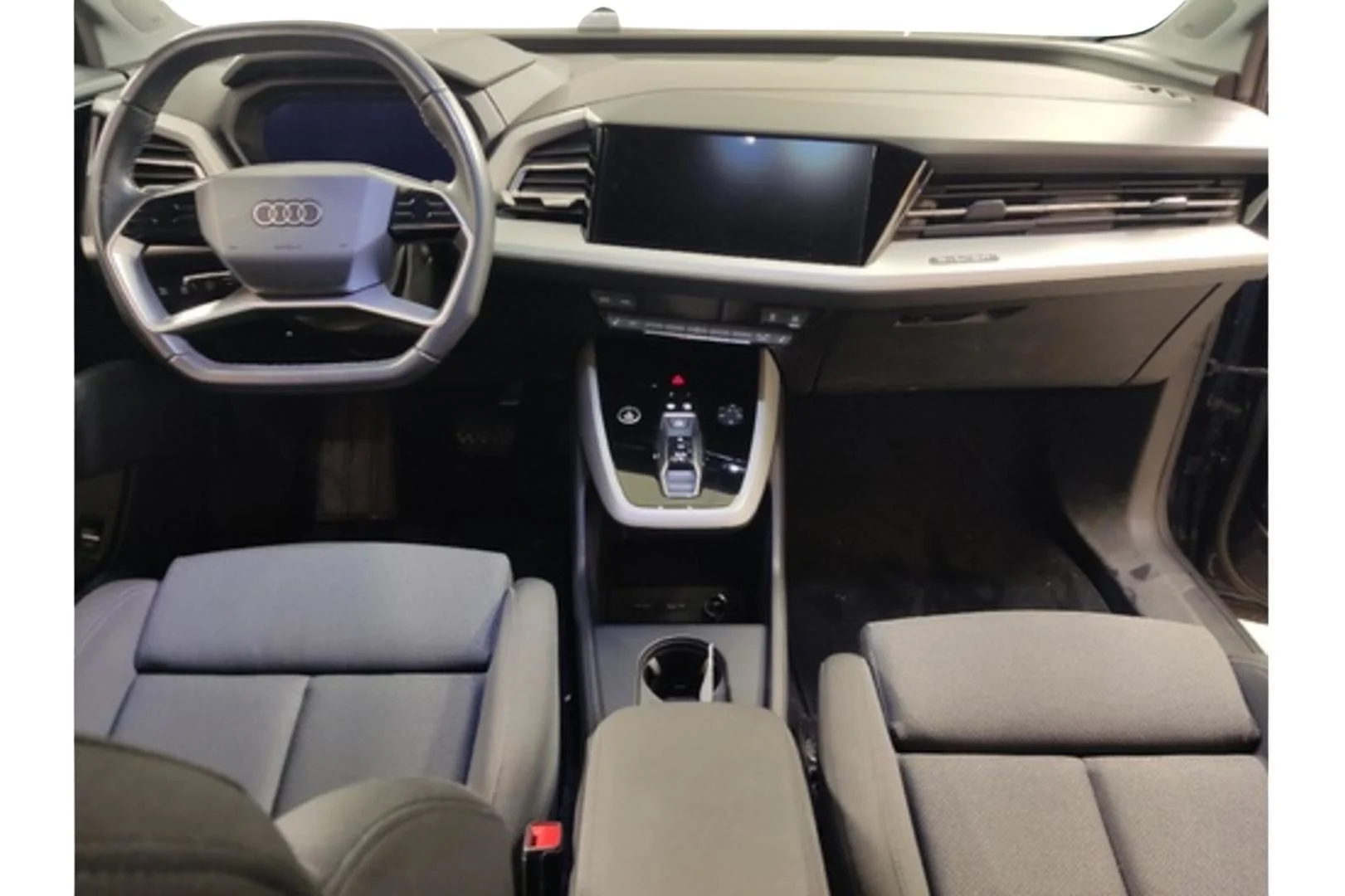 Car Image - 2B5ieyuR1TkZ9sWObBvUet