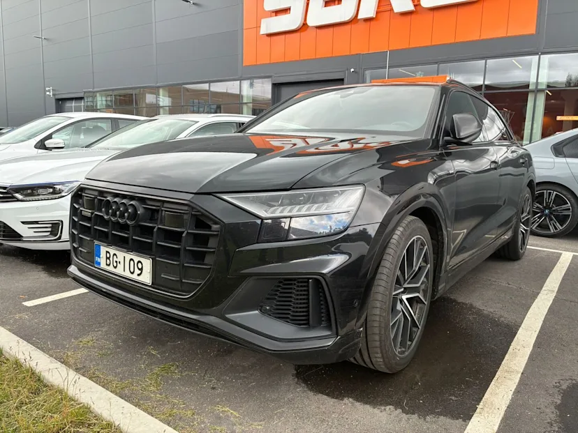 Audi Q8