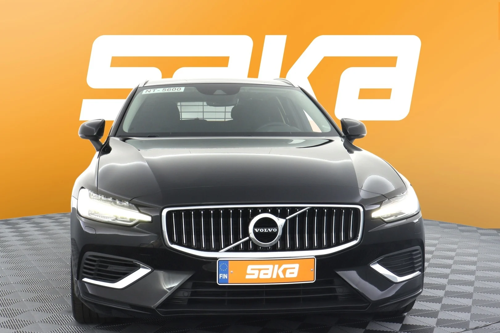 Car Image - m8FP2dlCxtd7yhR4sJrsd