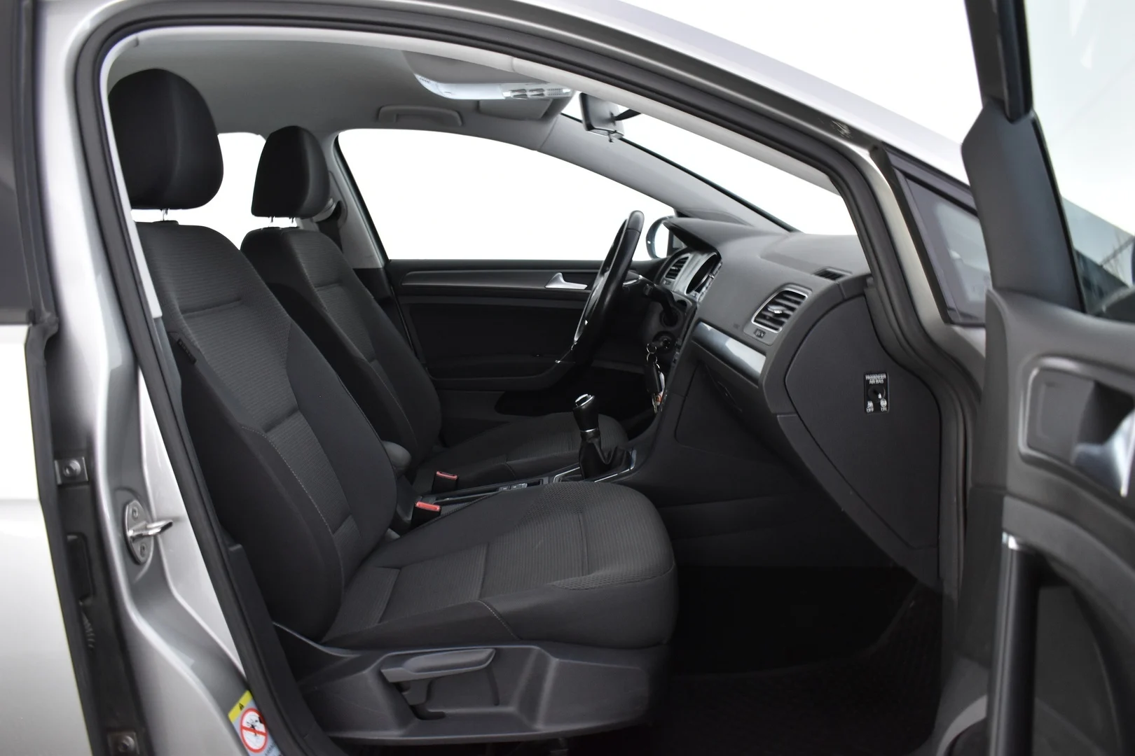 Car Image - 4ZxUJXWcaberfNYfIVtN32