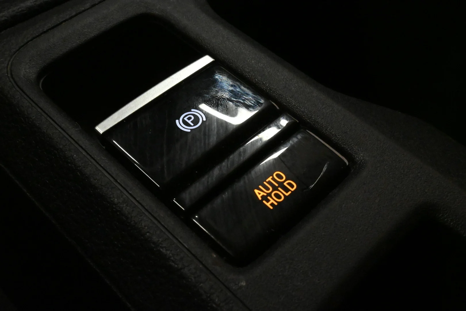 Car Image - 2zNzej9CTaxHta5BUwDk7R