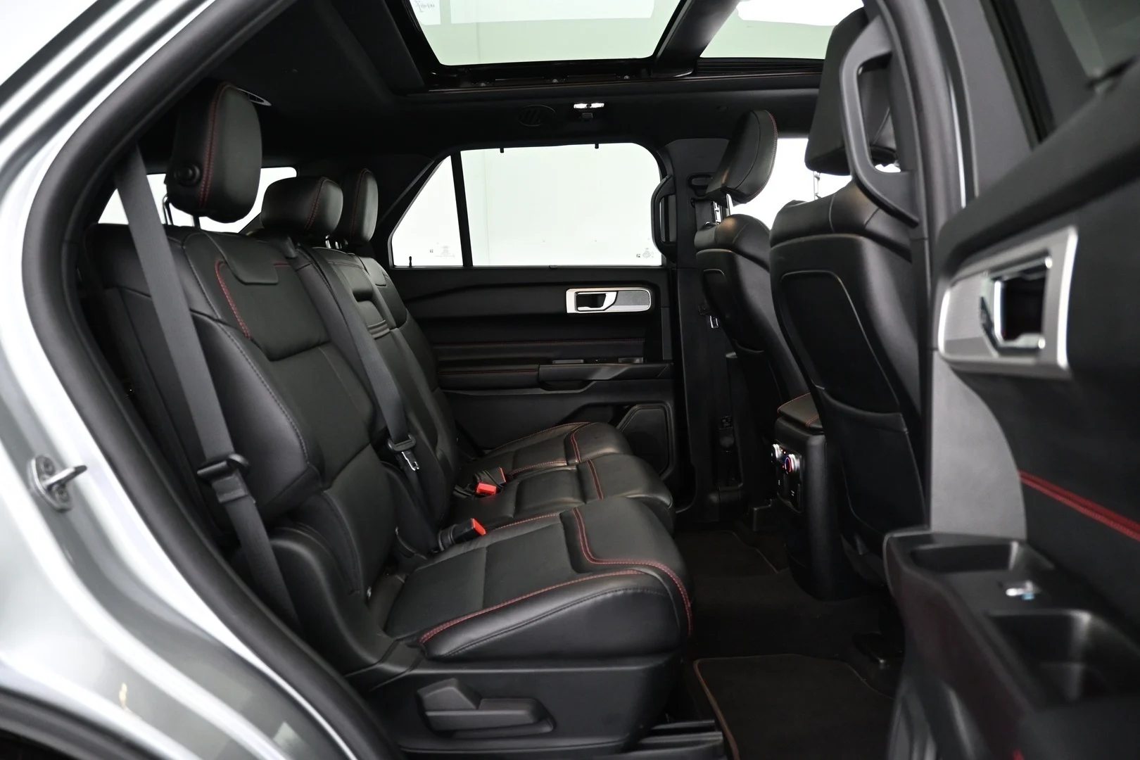 Car Image - 1A6Po6EOpPSO0r11lIlkkZ