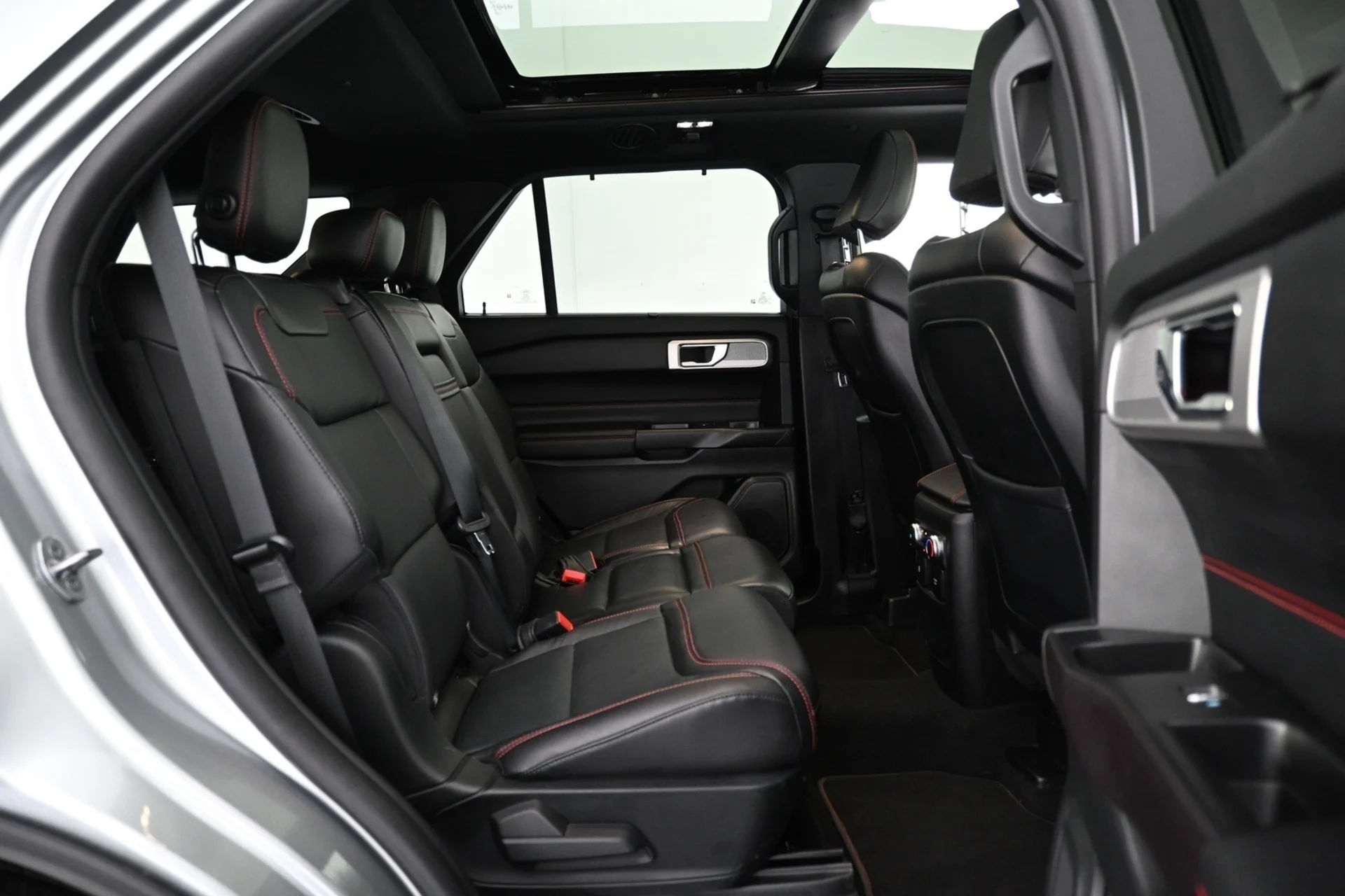 Car Image - 1A6Po6EOpPSO0r11lIlkkZ