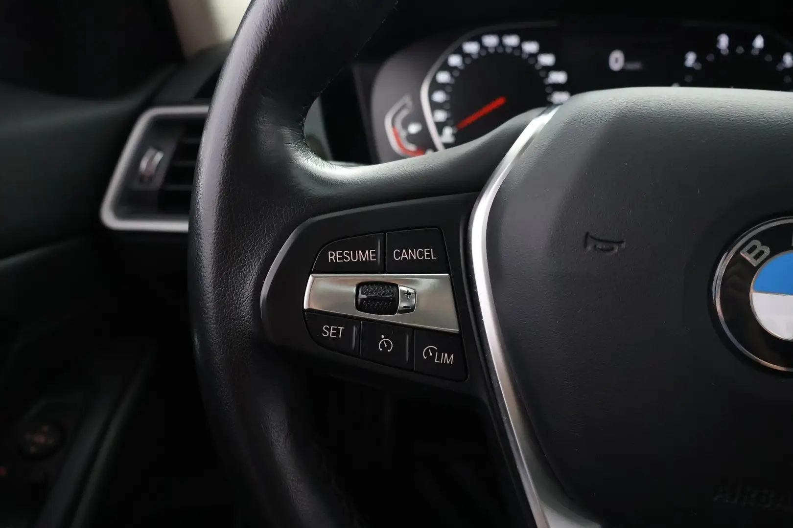 Car Image - 20qDg0q5vj9DBIGDnSlyBb