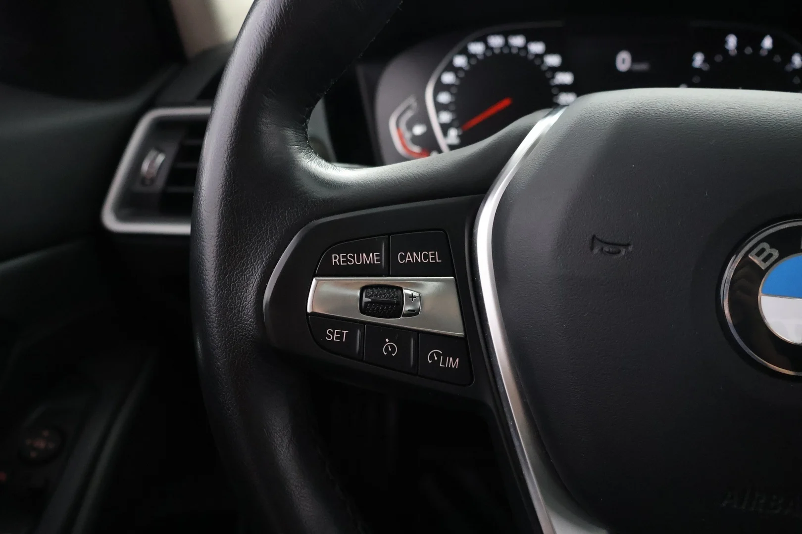 Car Image - 20qDg0q5vj9DBIGDnSlyBb