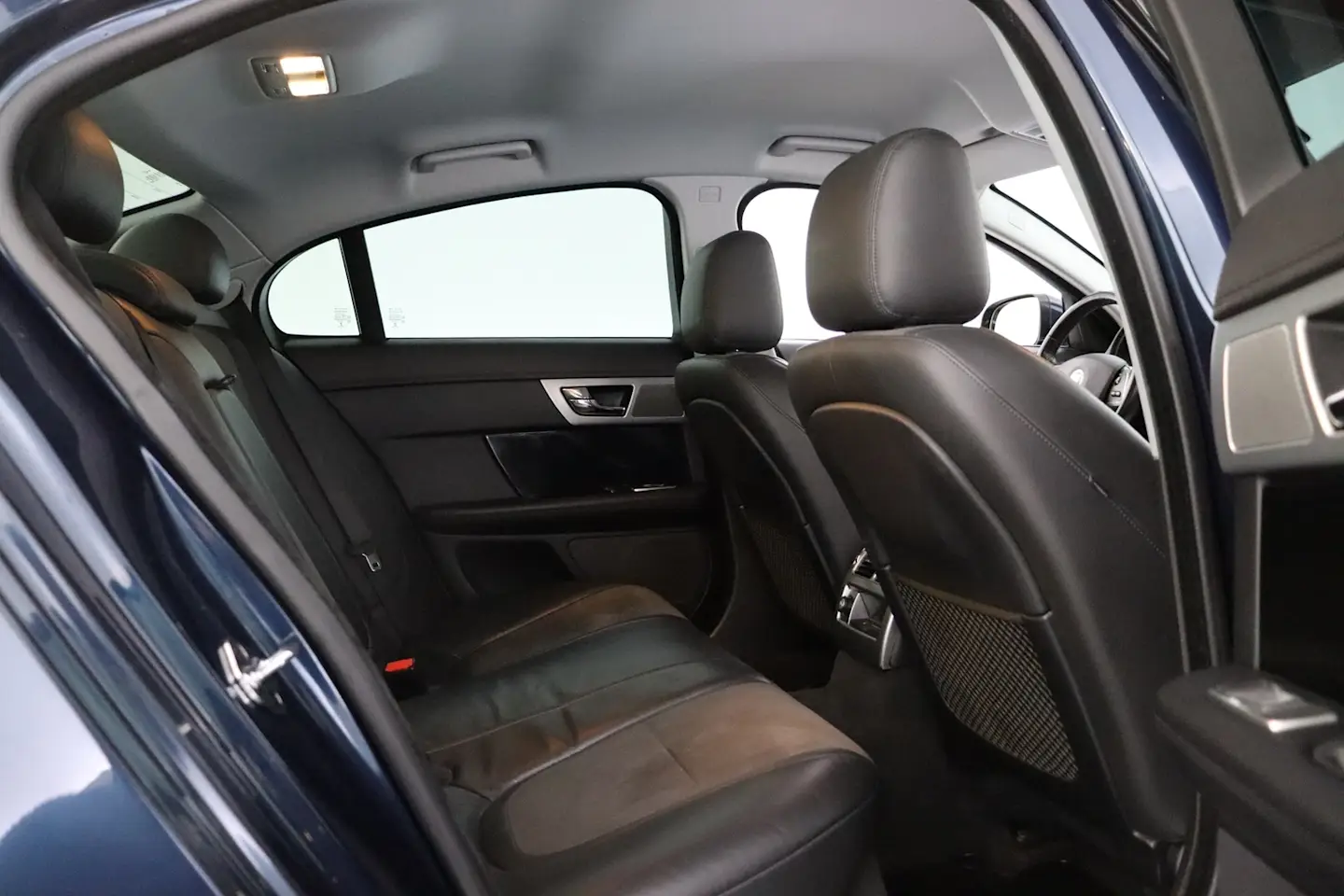 Car Image - 7B6jvSKzw6uVCqlb49rIGX