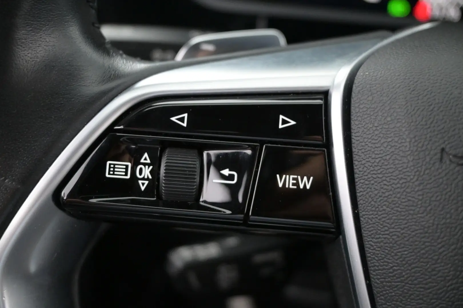 Car Image - 2FsBsh9Mj0VdfPytxPBK6