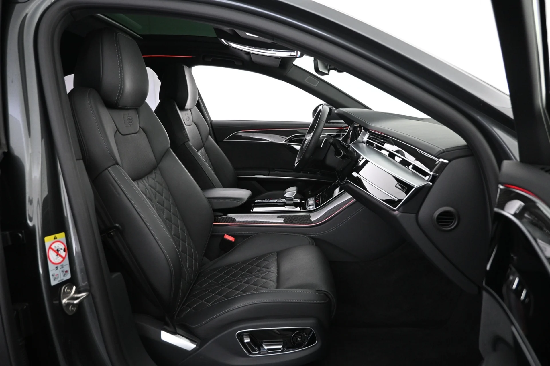 Car Image - 1PAPsh0qsbVKTXPTNiCJ5x