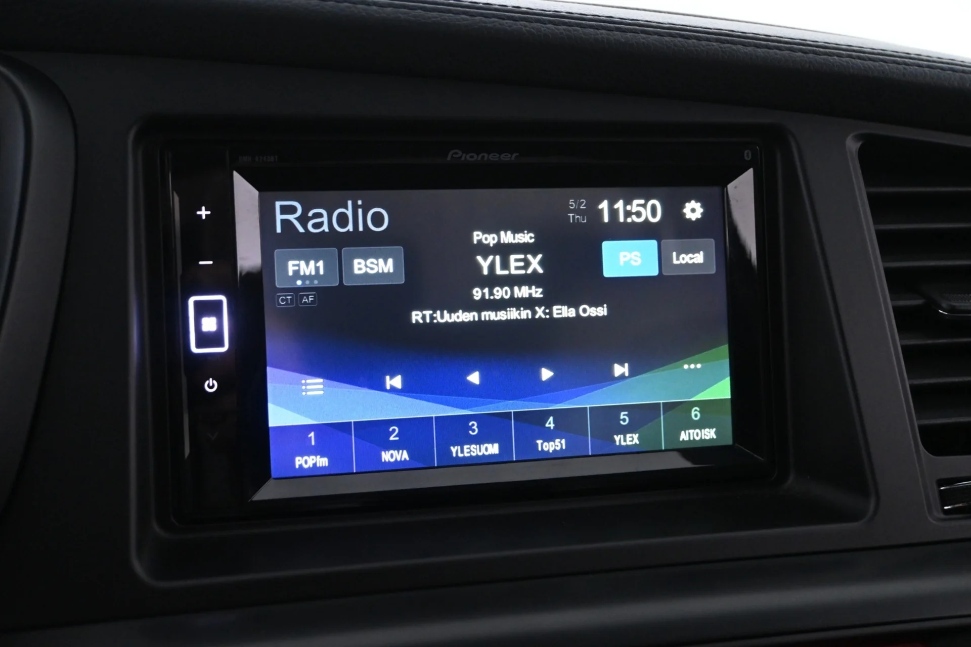 Car Image - 3GlC29pUZ2r3MhXrVqUg4L