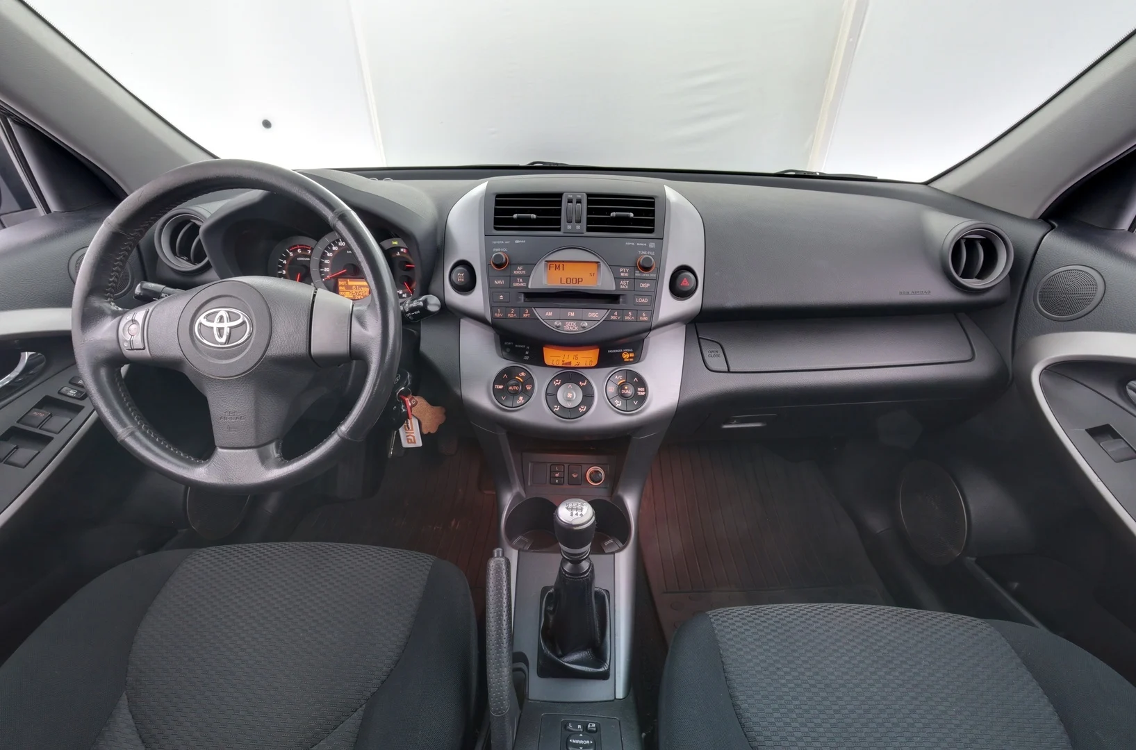 Car Image - 5wSW4rAbcqBqOkDCLBRM5f