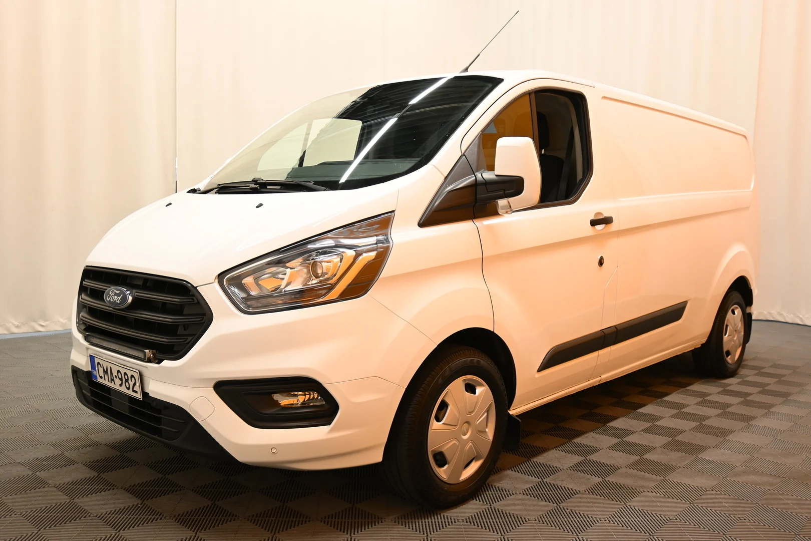 Car Image - HZGZKLBBYF9hSfDNgPRRO